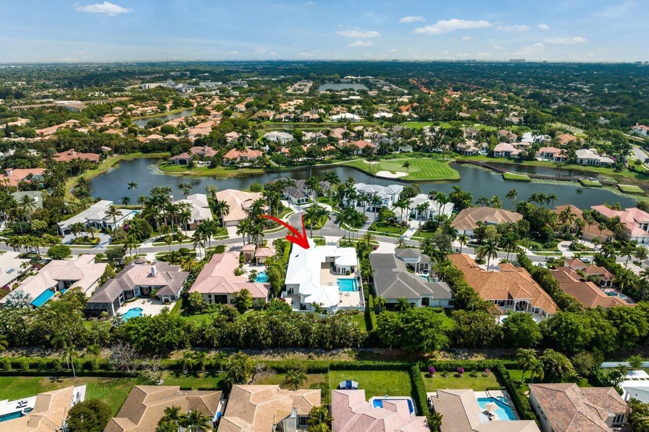 5816 Vintage Oaks Circle