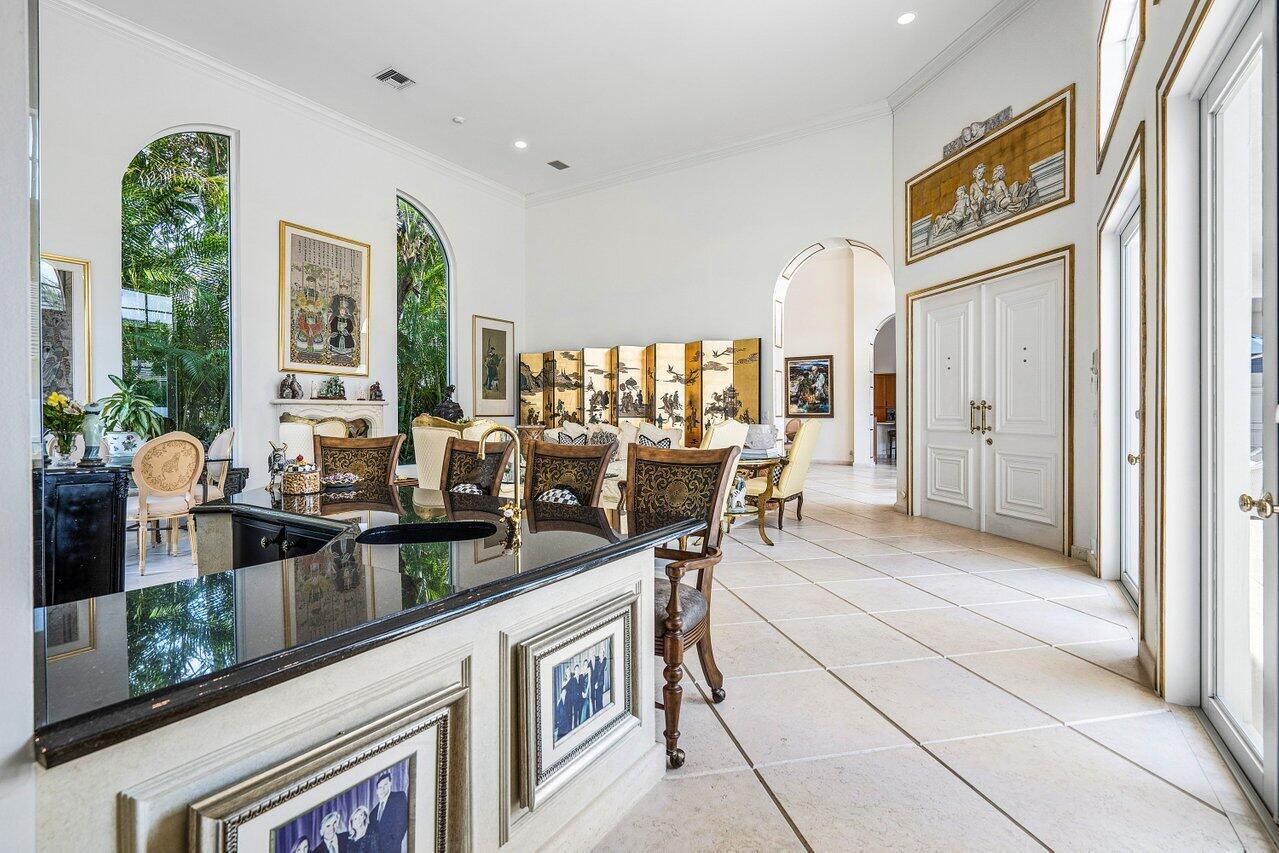 5816 Vintage Oaks Circle