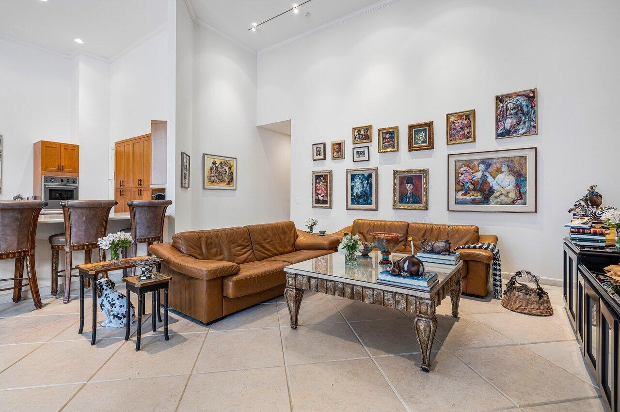 5816 Vintage Oaks Circle