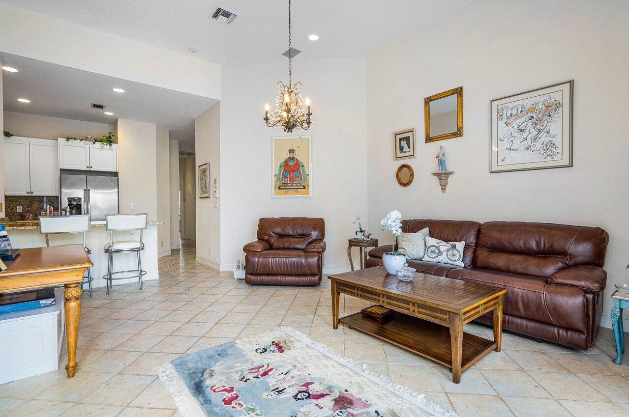 5816 Vintage Oaks Circle