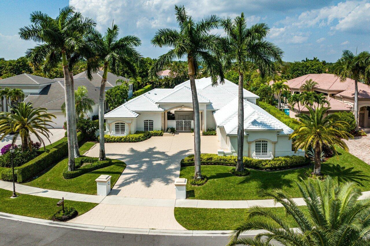 5816 Vintage Oaks Circle