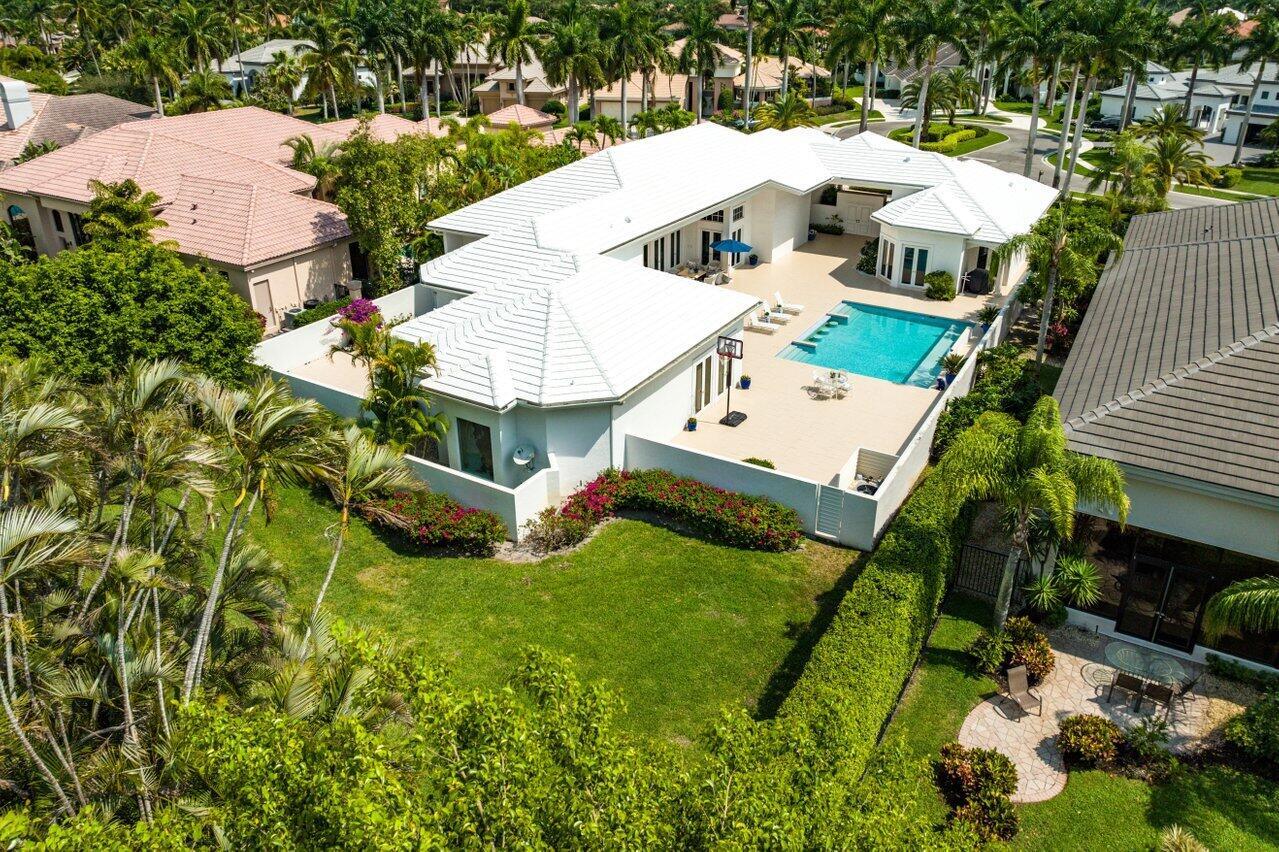 5816 Vintage Oaks Circle