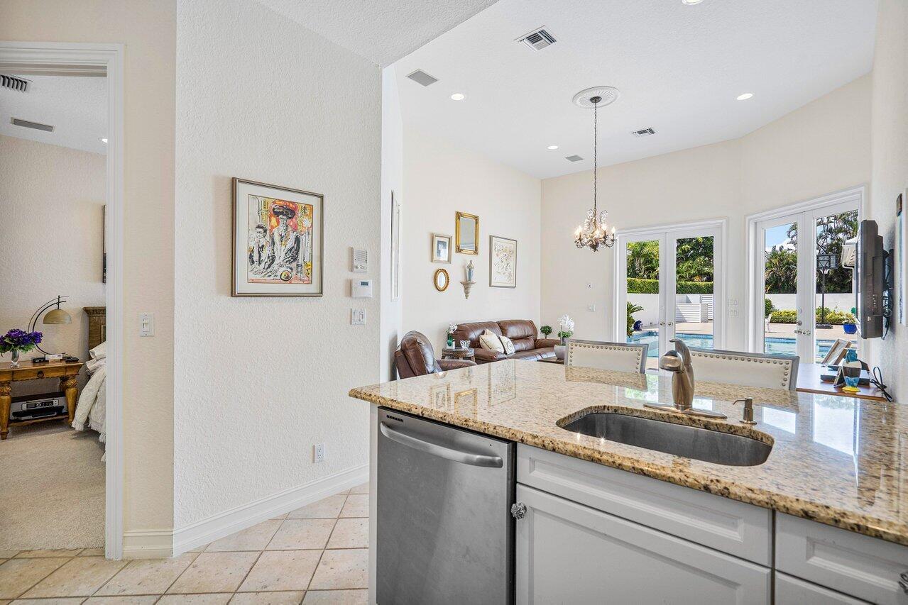 5816 Vintage Oaks Circle