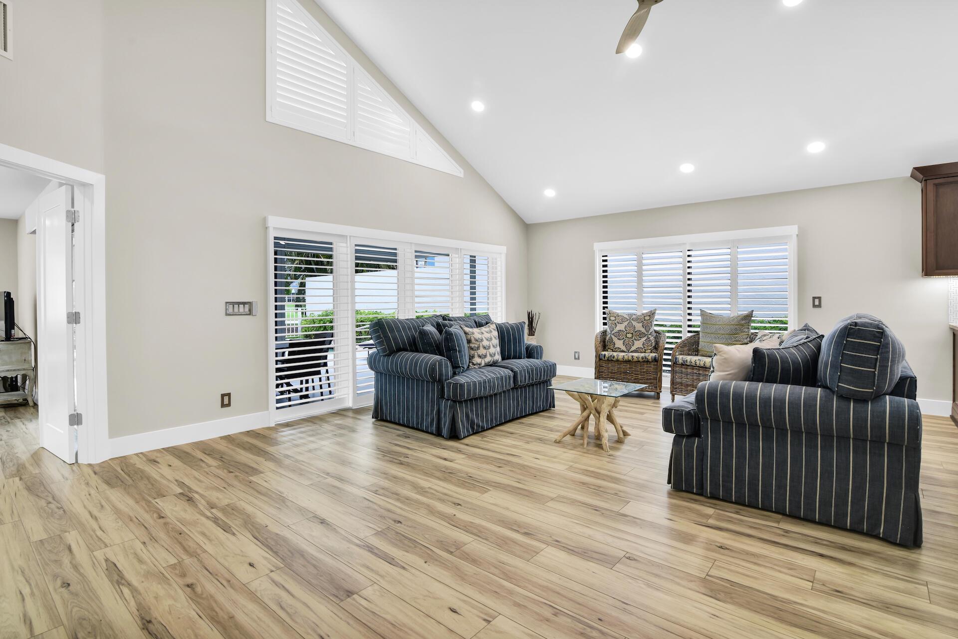 5124 Via De Amalfi Drive