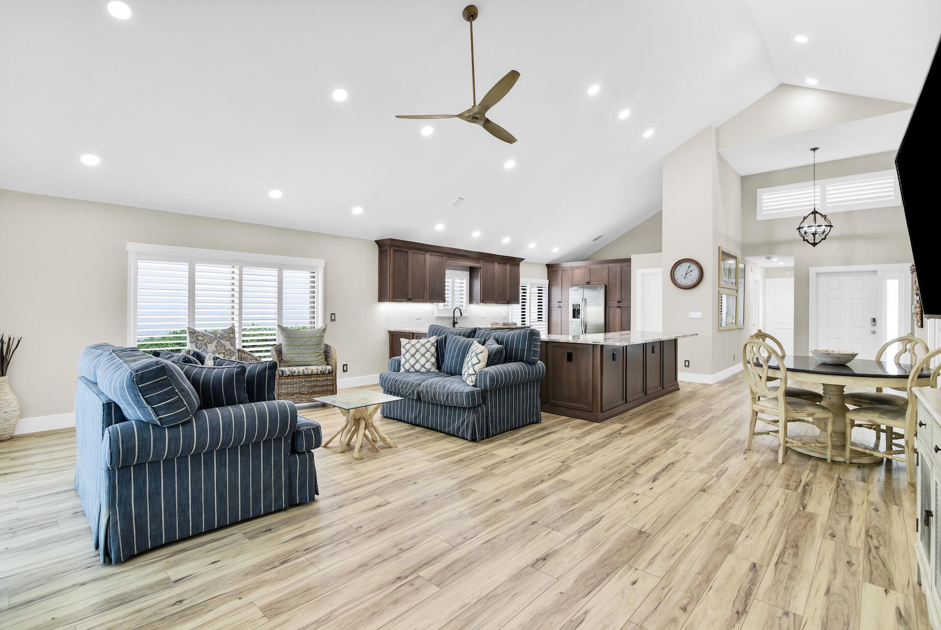 5124 Via De Amalfi Drive