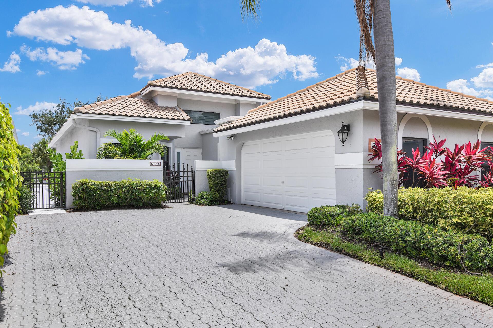 5124 Via De Amalfi Drive