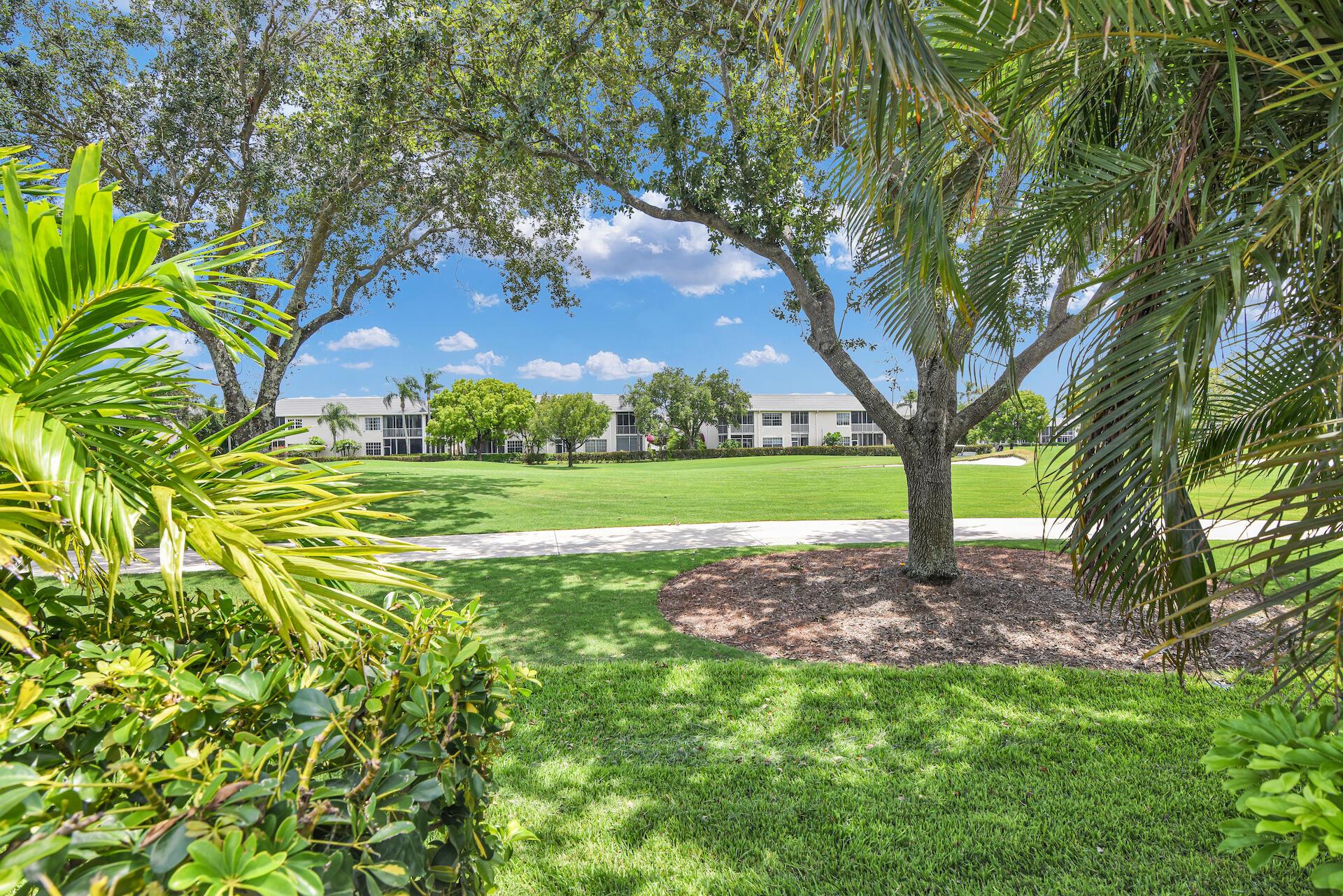 5124 Via De Amalfi Drive