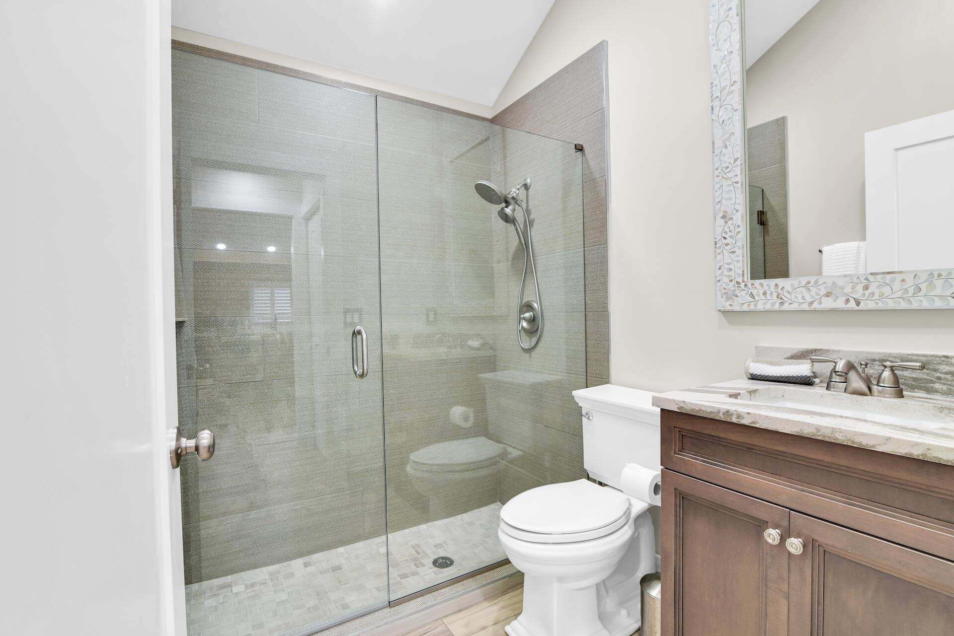 5124 Via De Amalfi Drive