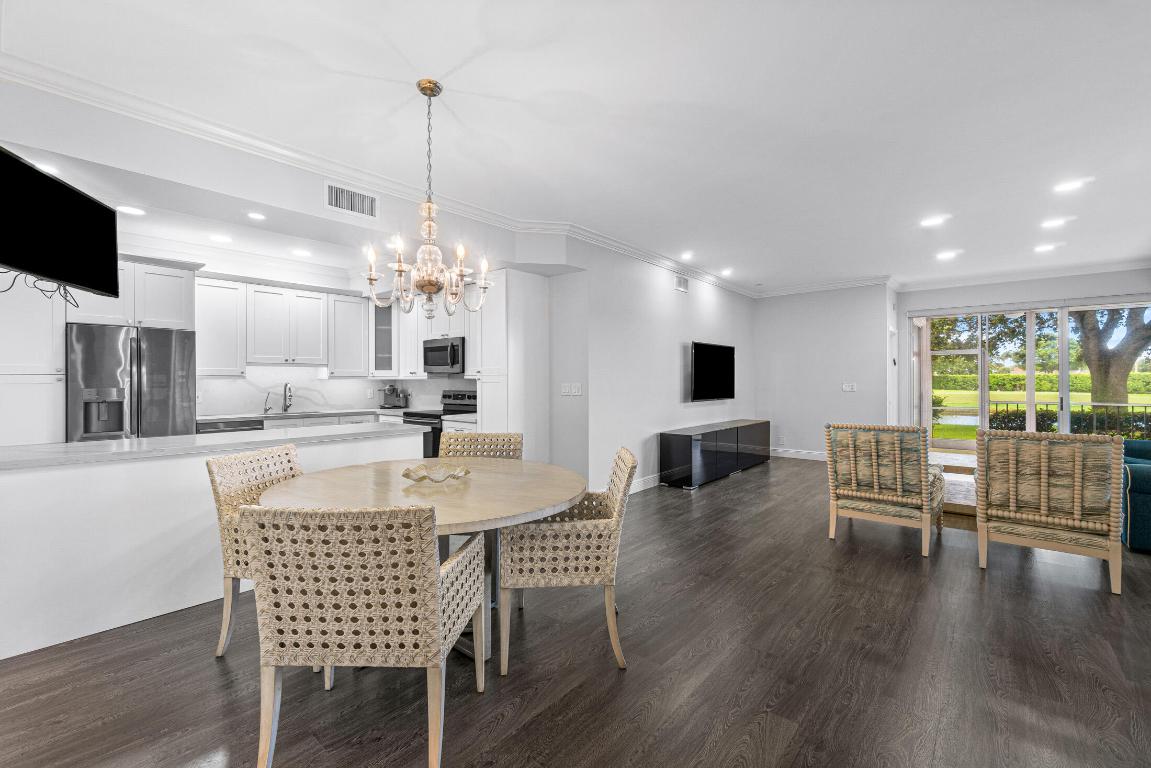 5112 Lake Catalina Drive C