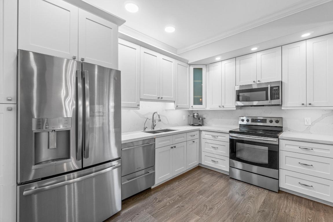 5112 Lake Catalina Drive C