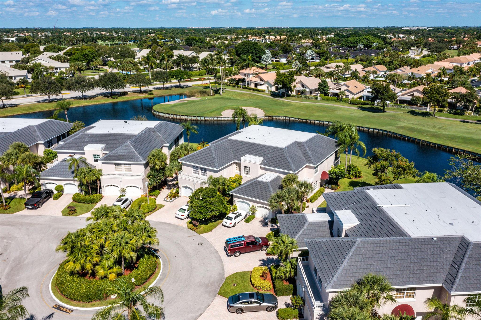 5214 Lake Catalina Drive N C