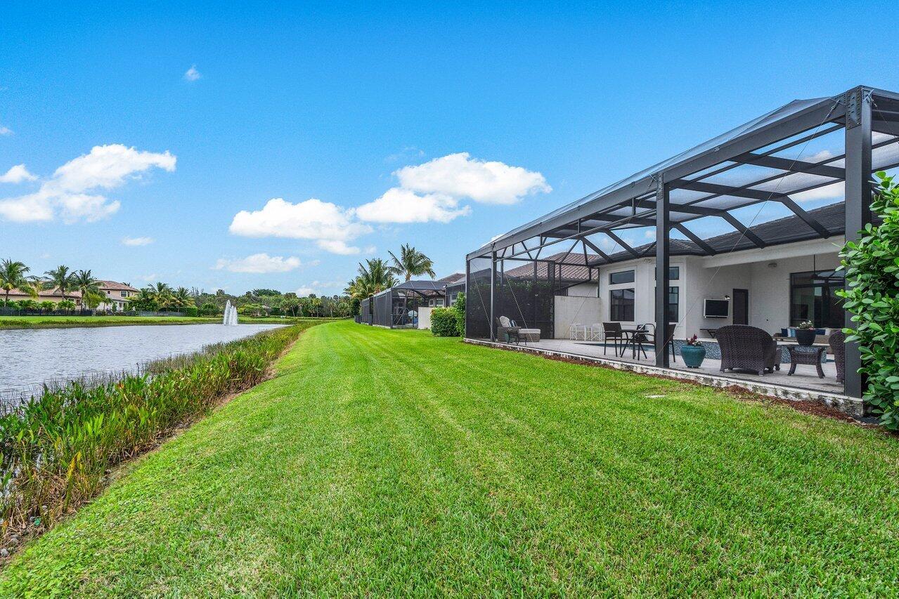 9777 Vitrail Lane