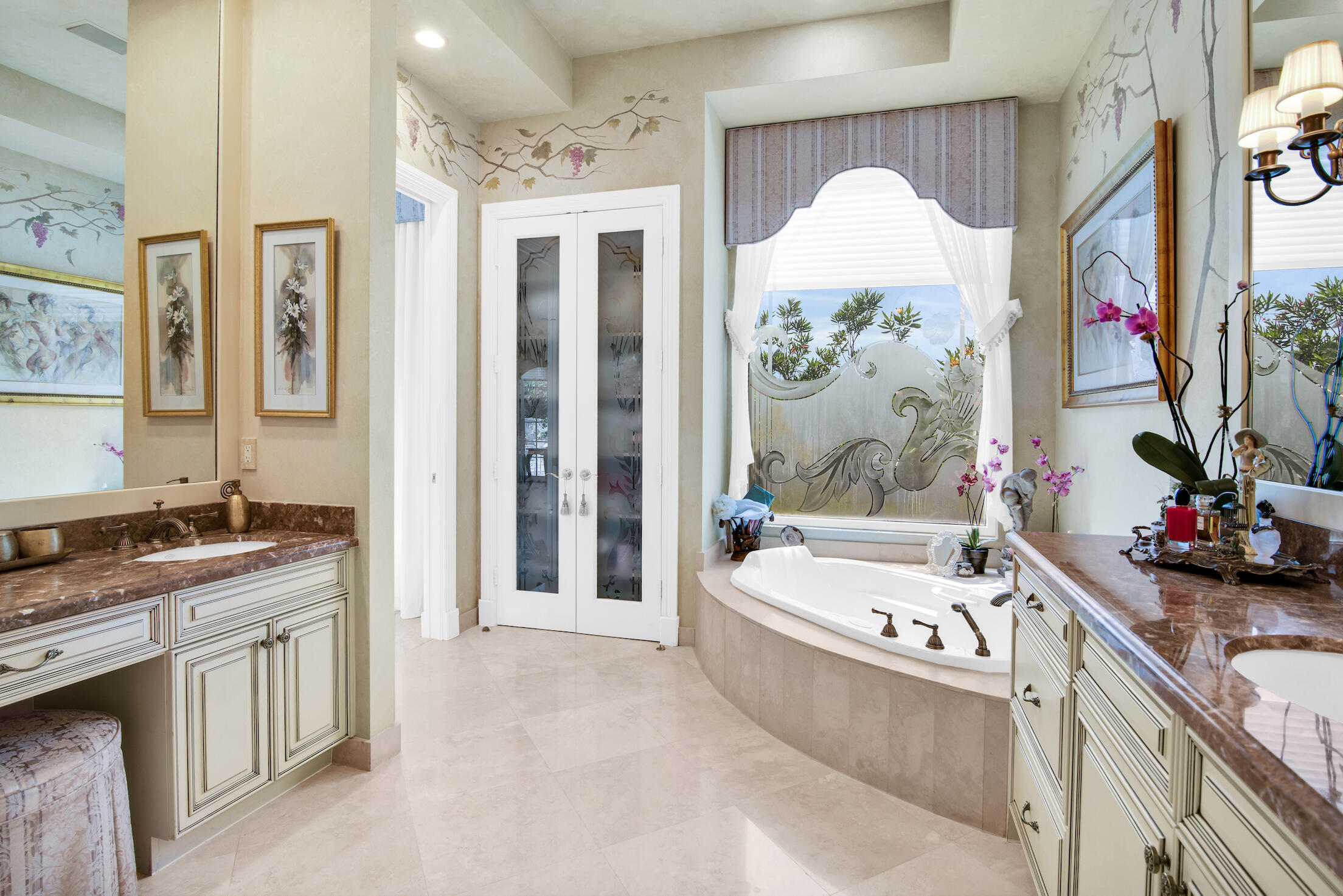 16355 Vintage Oaks Lane