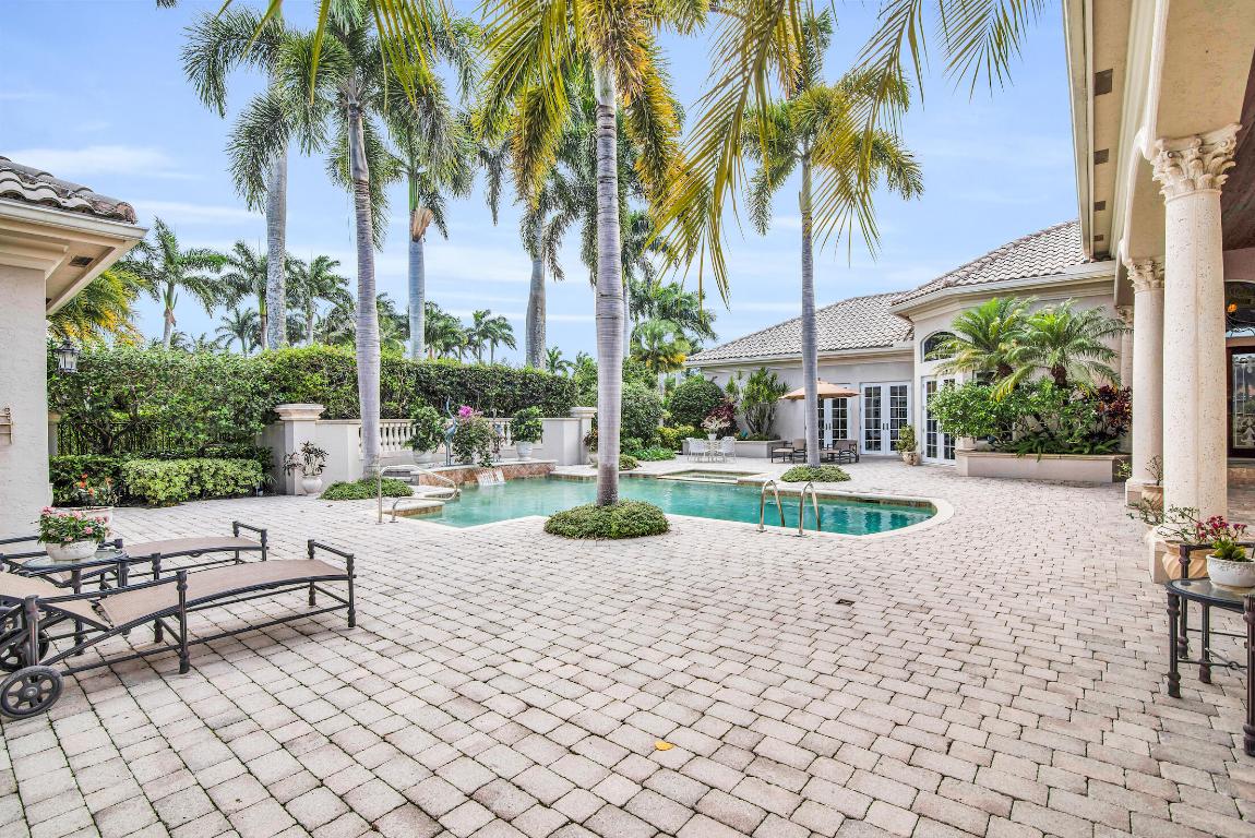 16355 Vintage Oaks Lane