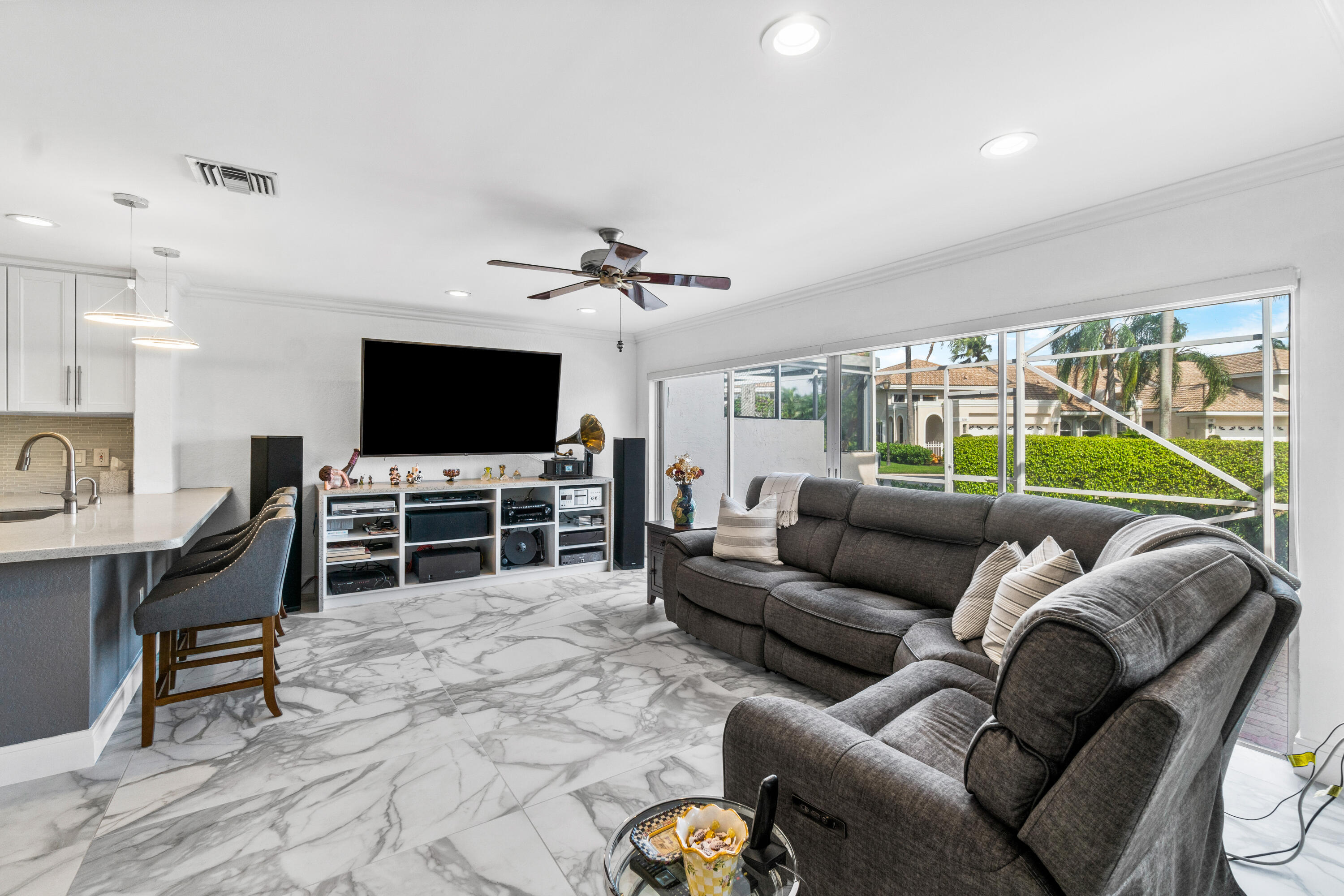 5241 Windsor Parke Drive