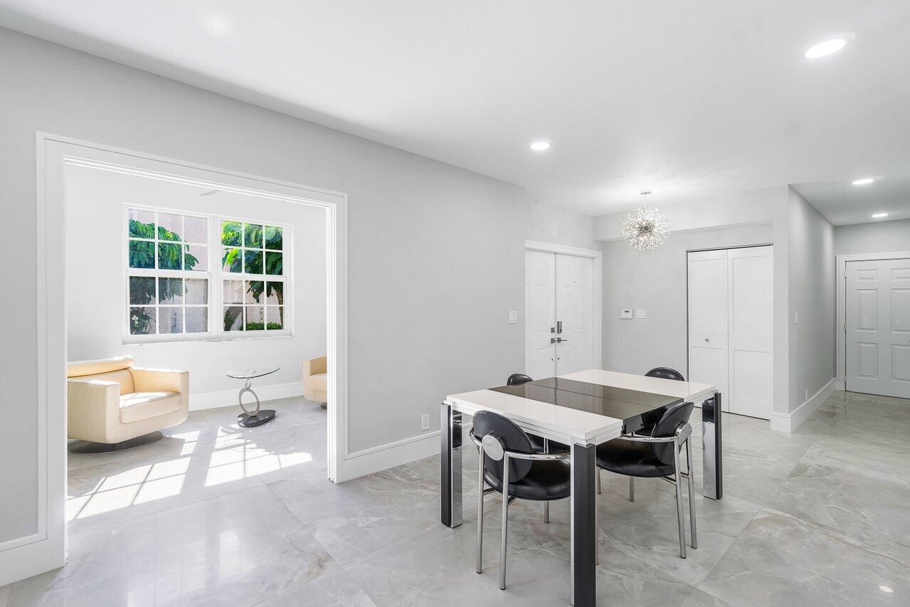 5214 Lake Catalina Drive N C