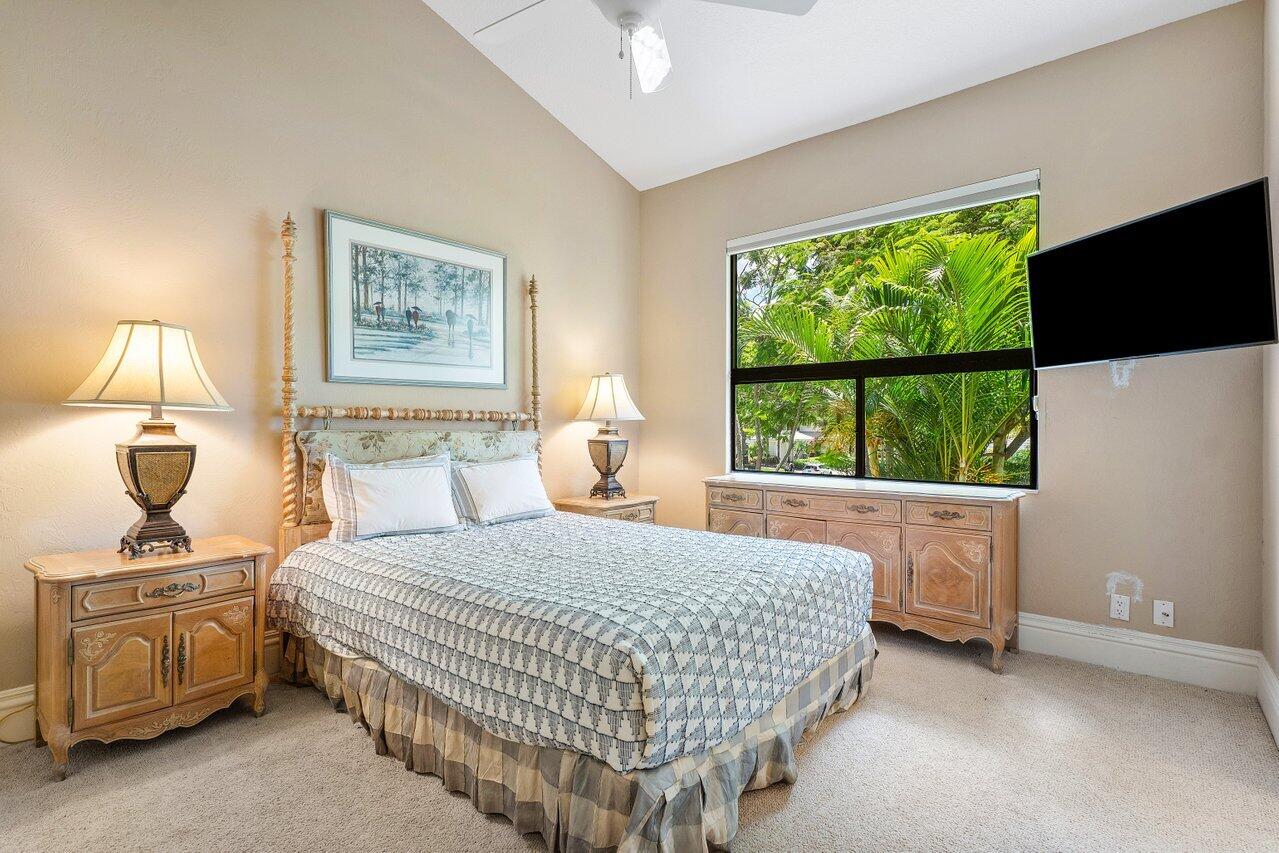 17564 Ashbourne Way B