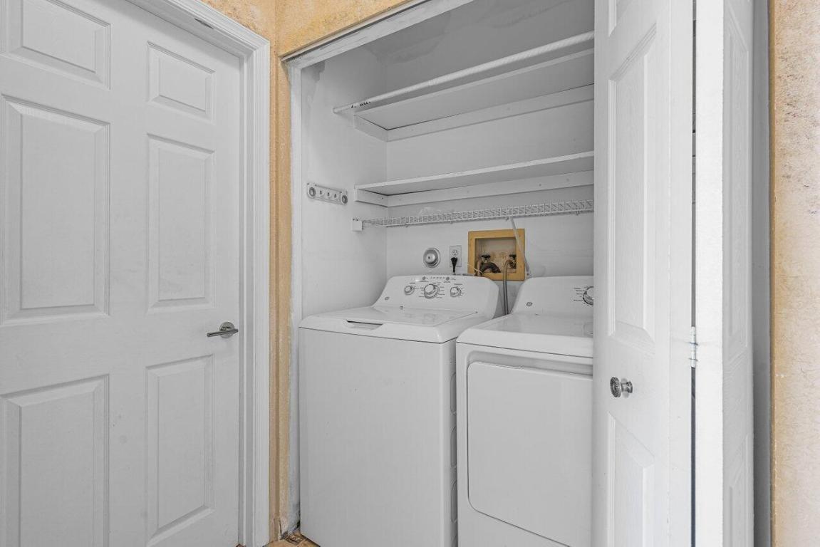 5100 Lake Catalina Drive D