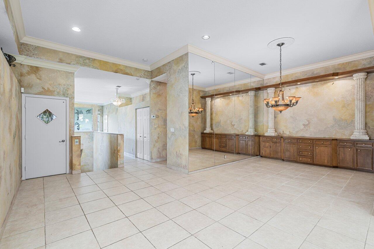 5100 Lake Catalina Drive D