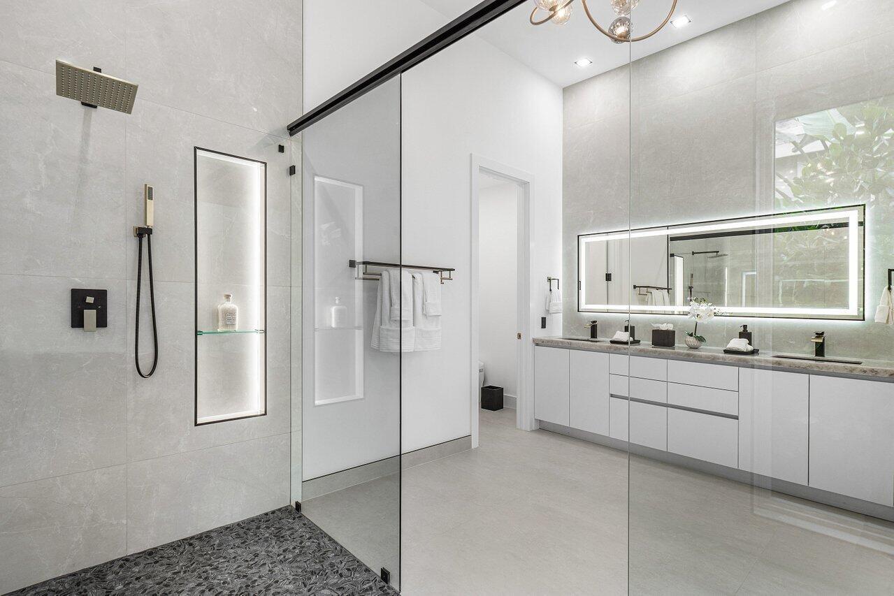 16640 Senterra Drive