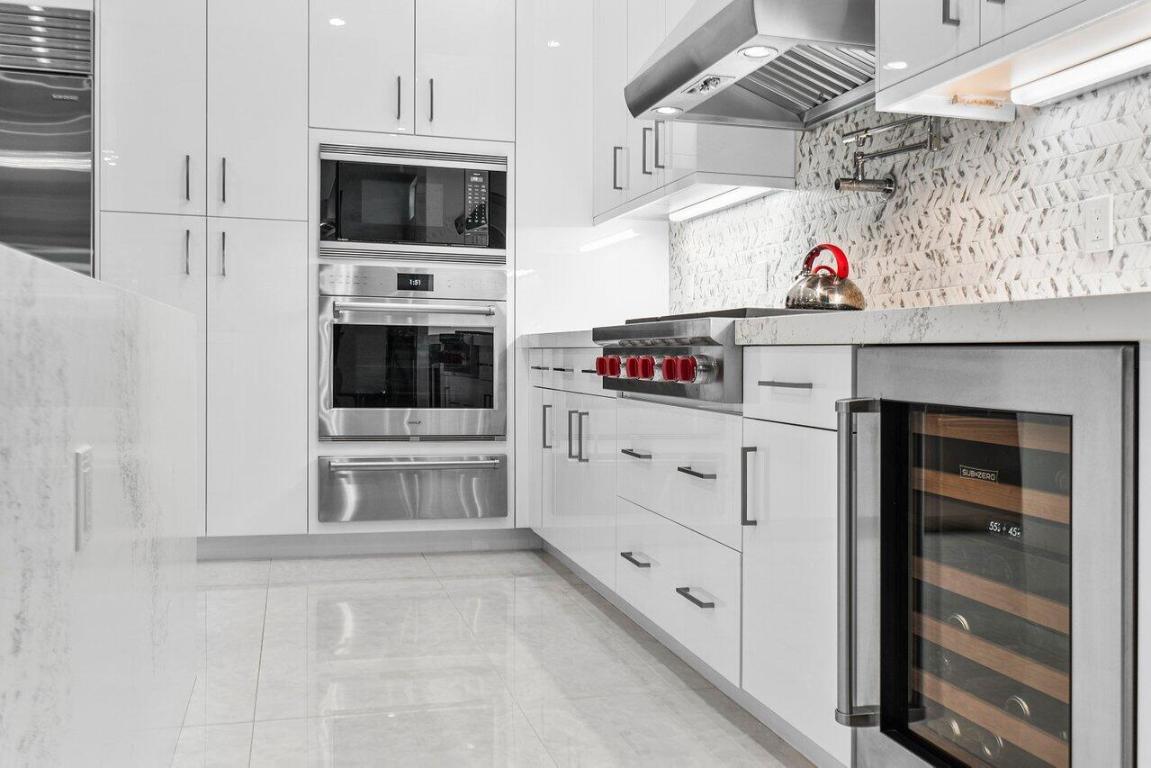 17056 Cappuccino Way