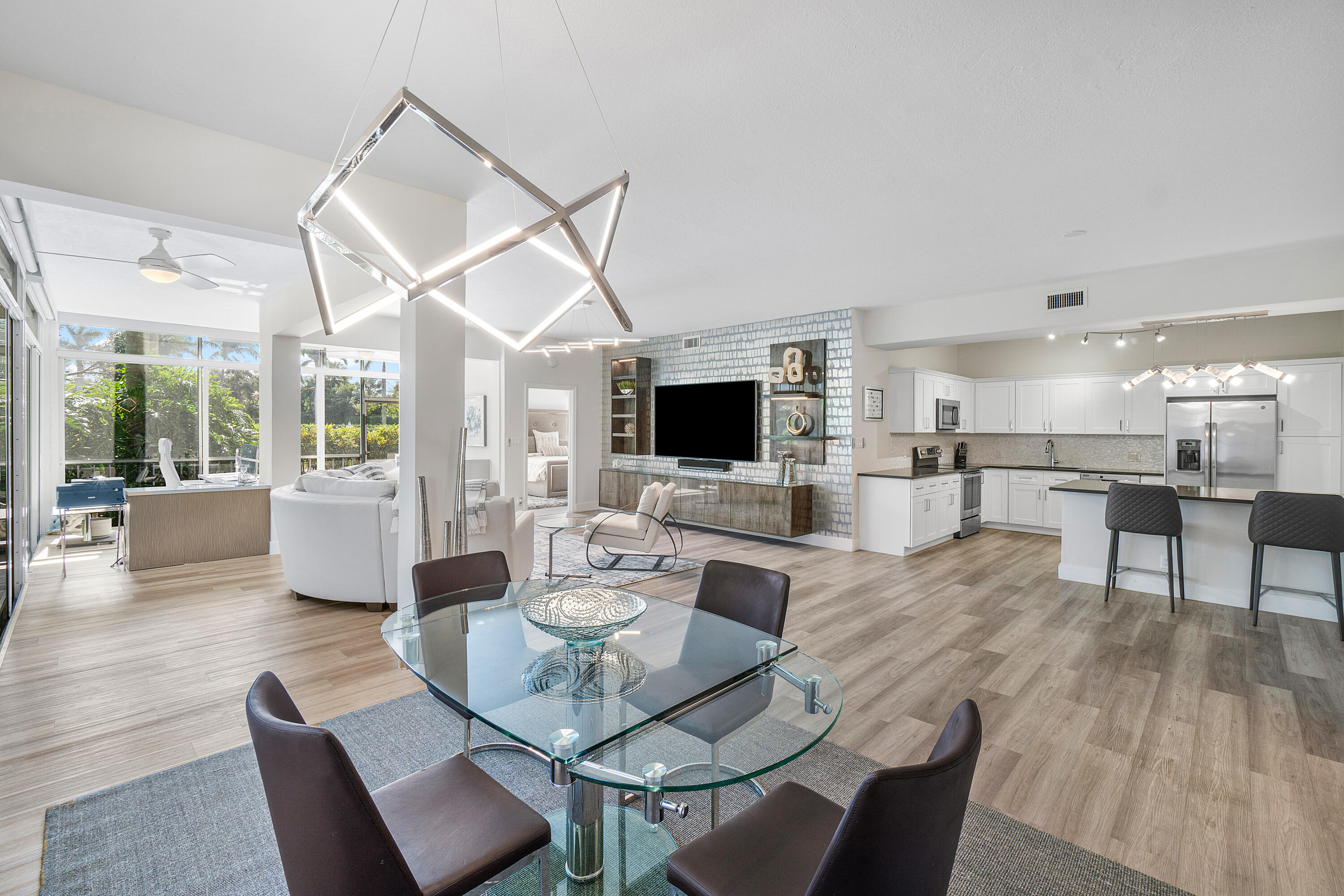 5190 Lake Catalina Drive A