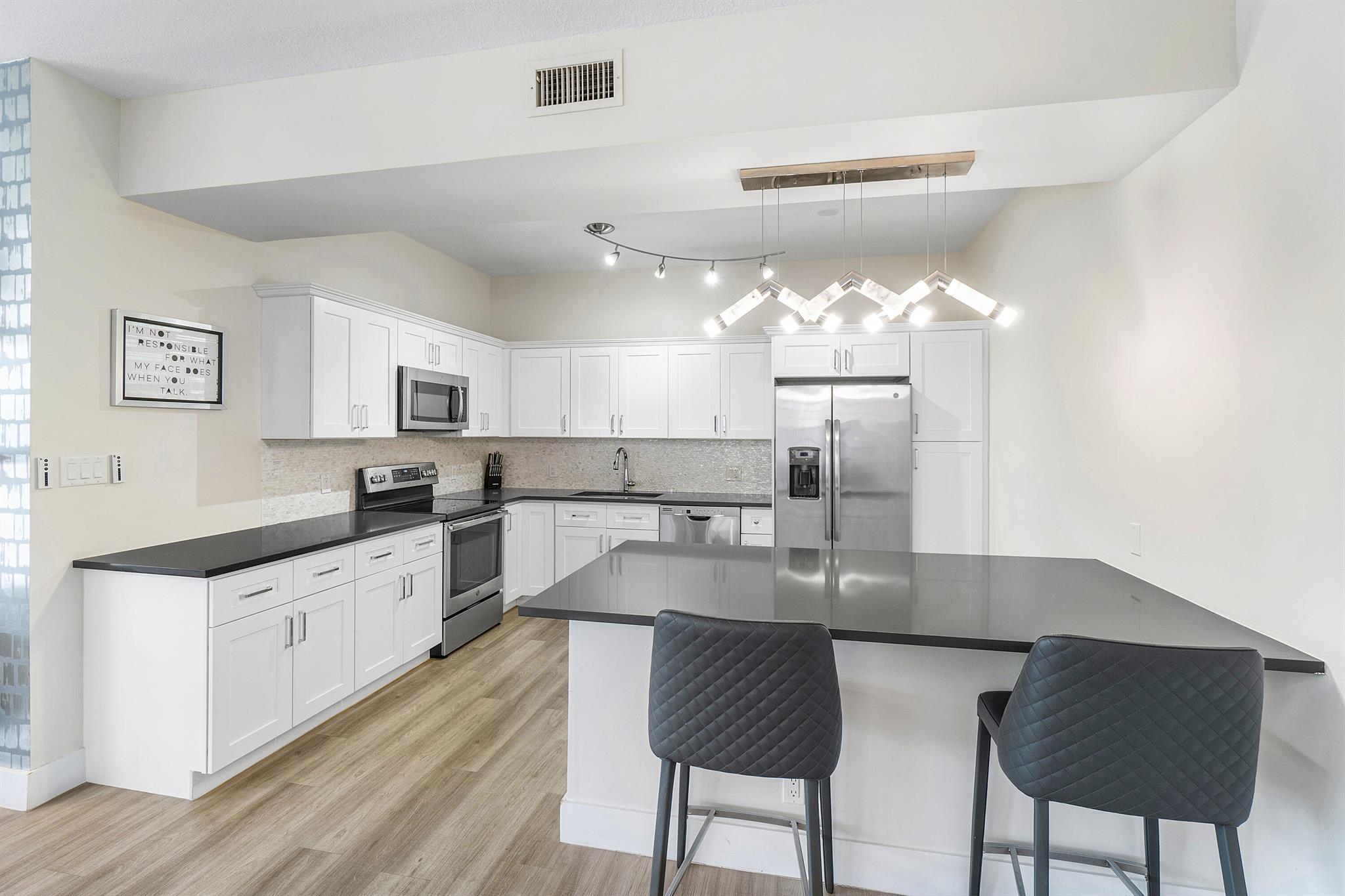 5190 Lake Catalina Drive A