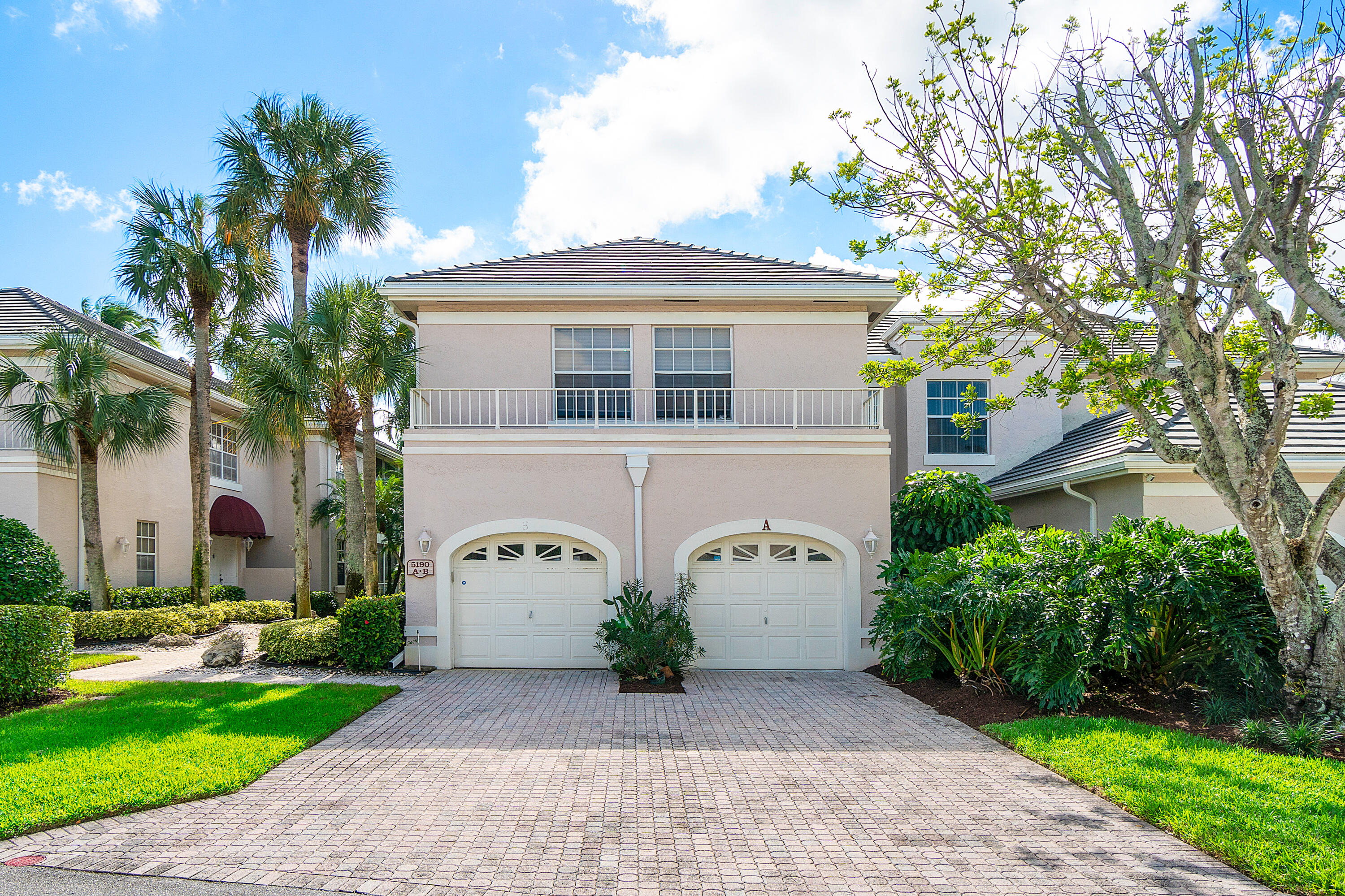 5190 Lake Catalina Drive A