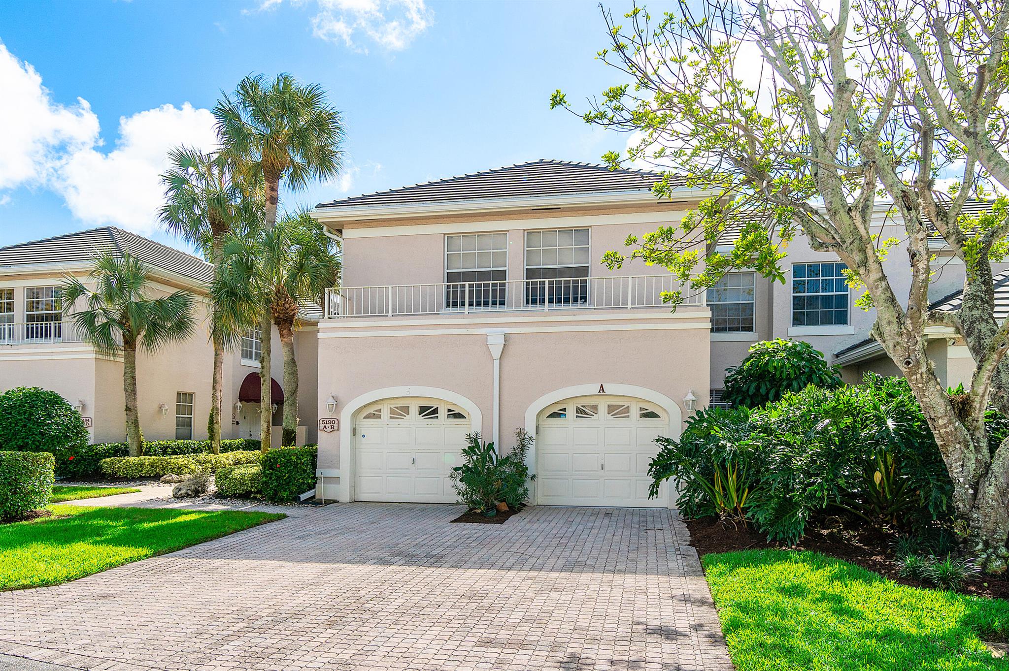 5190 Lake Catalina Drive A