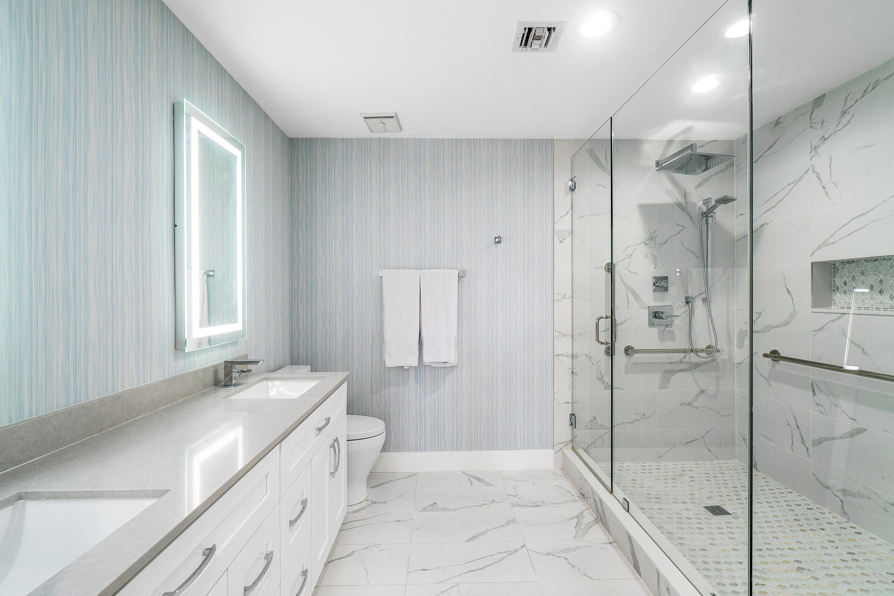 5190 Lake Catalina Drive A