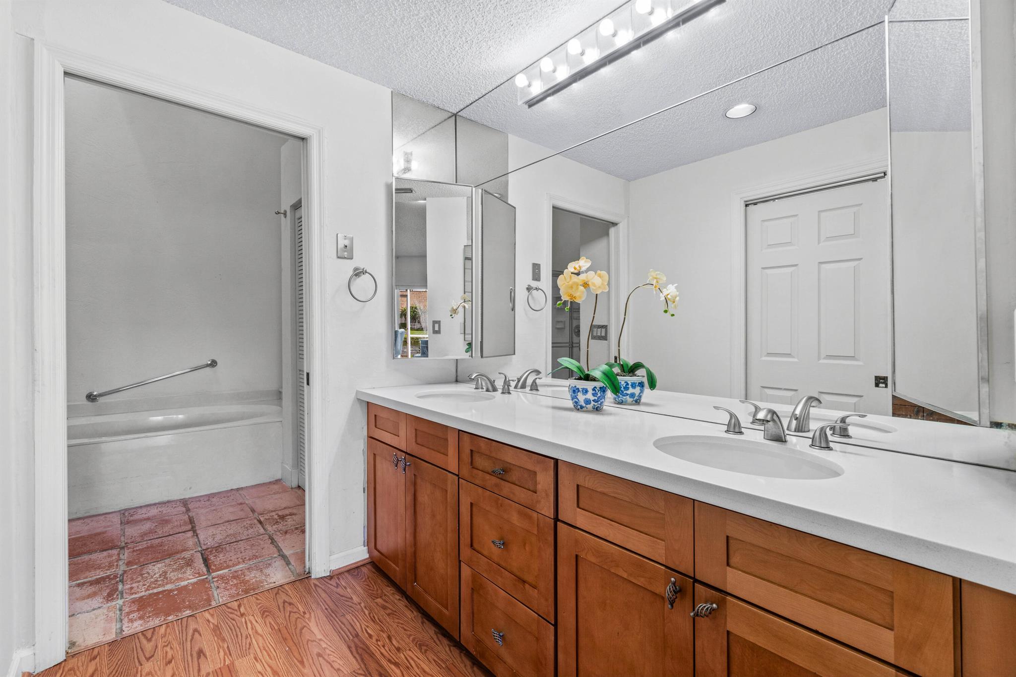 5097 Windsor Parke Drive