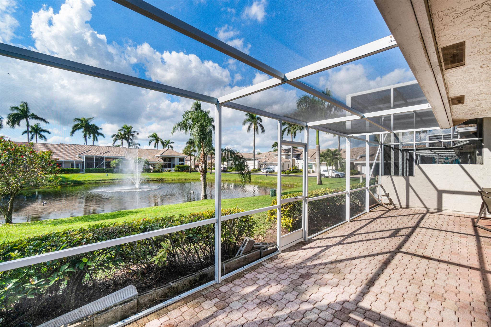 5097 Windsor Parke Drive