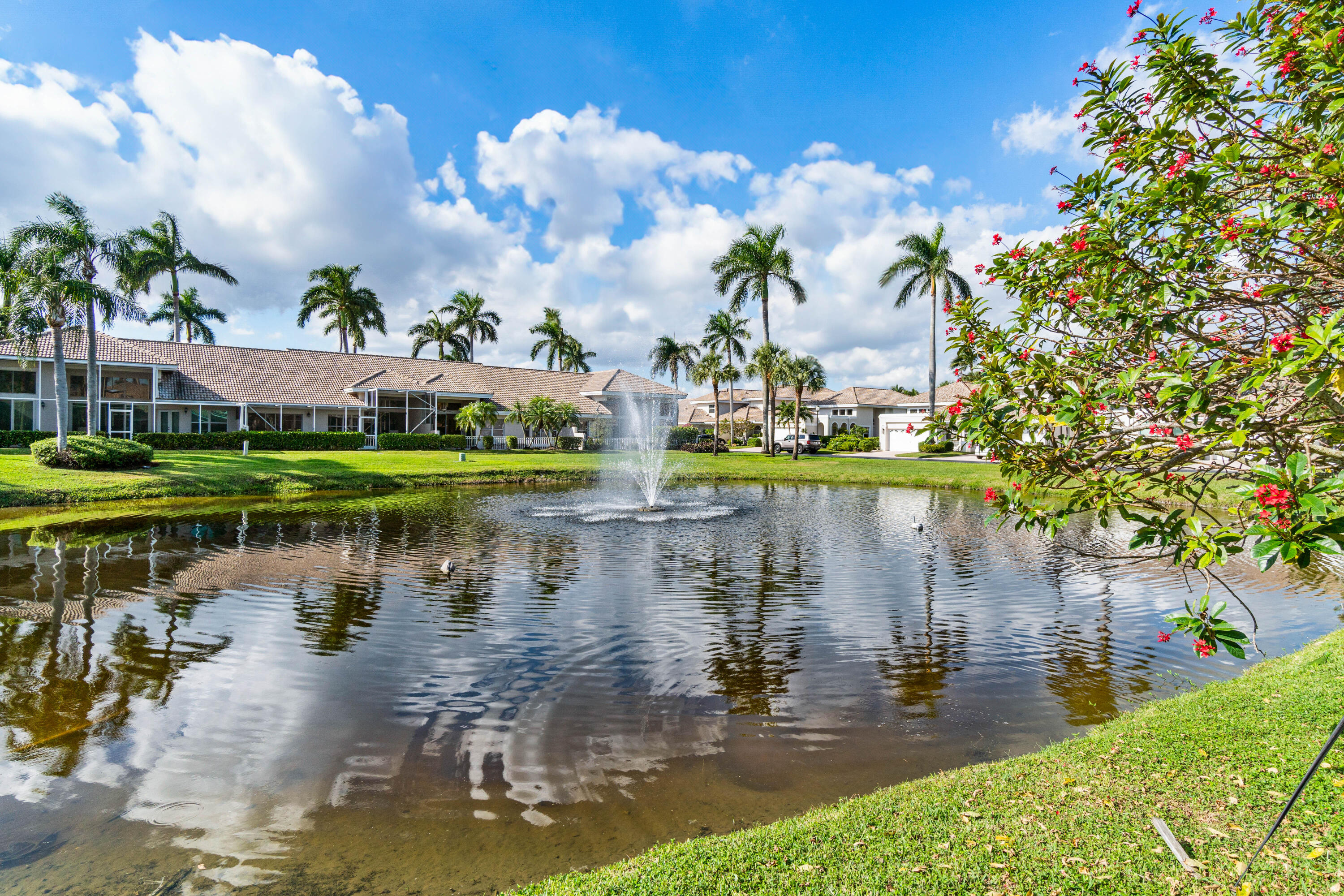 5097 Windsor Parke Drive