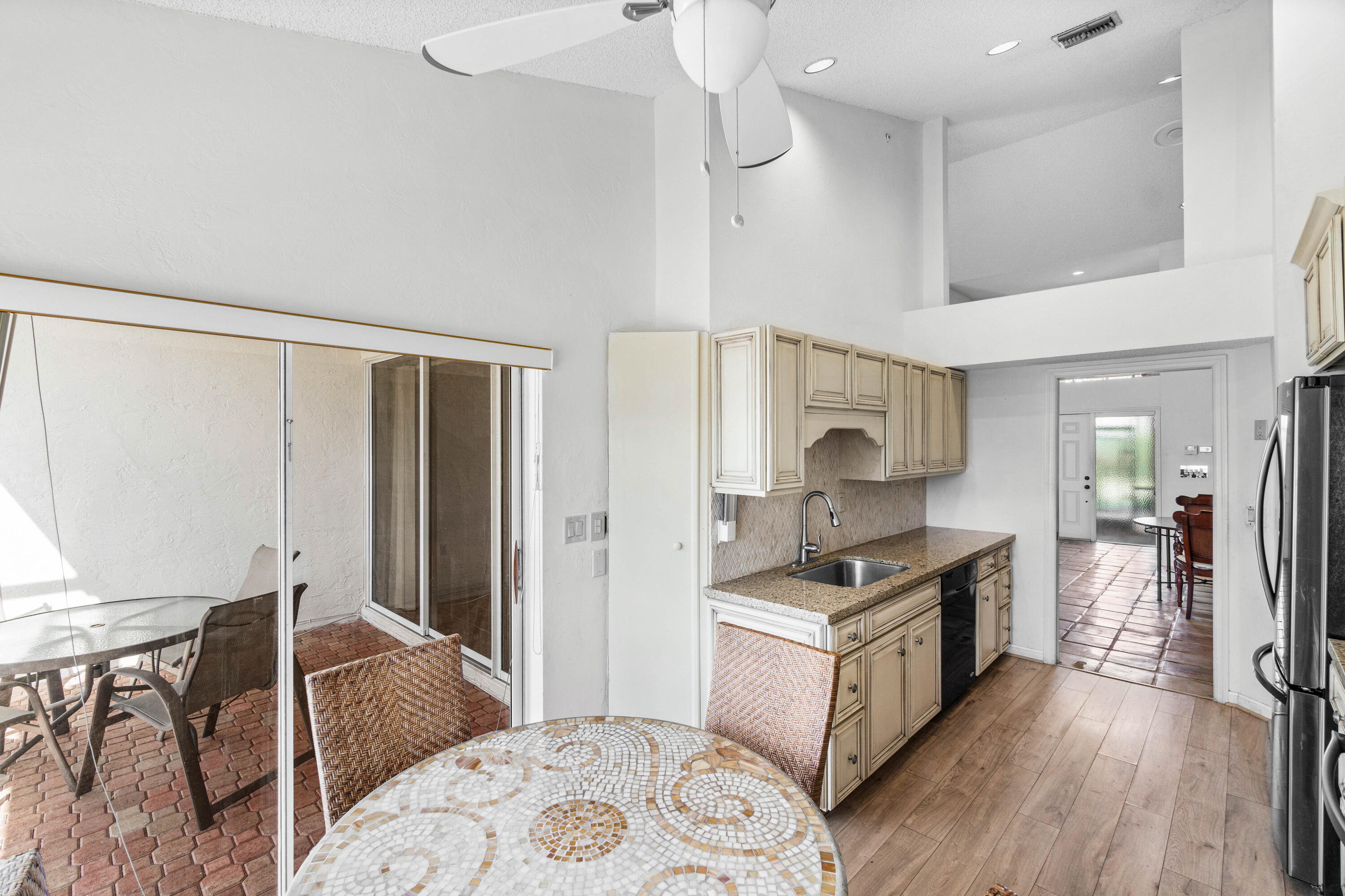 5097 Windsor Parke Drive