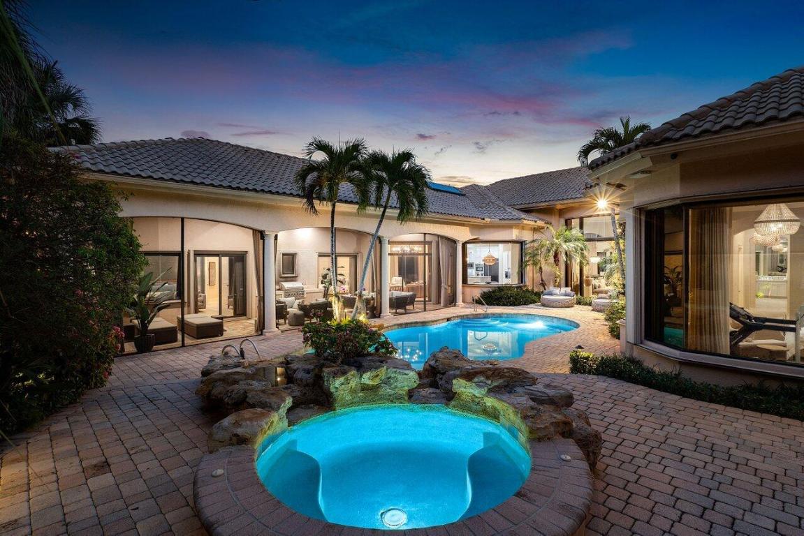 5848 Vintage Oaks Circle