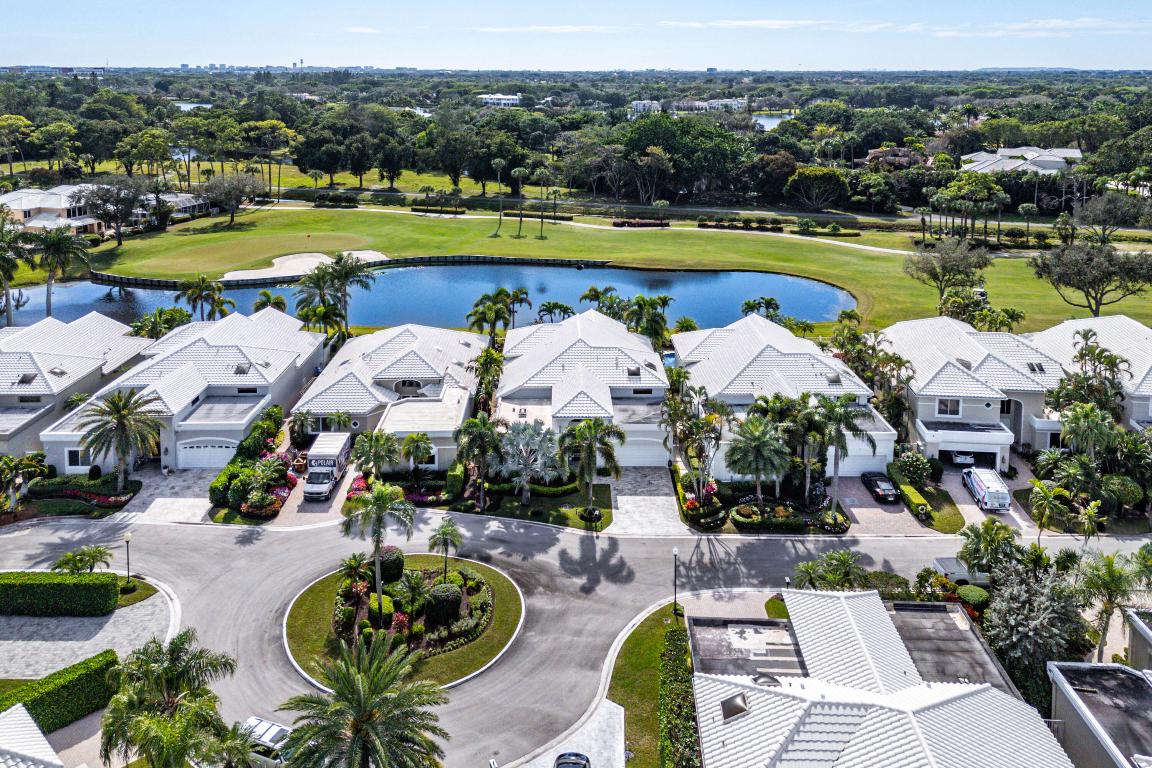 5770 Bridleway Circle