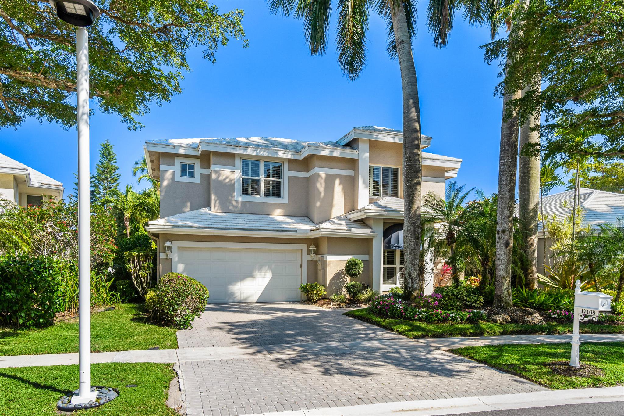 17168 Huntington Park Way