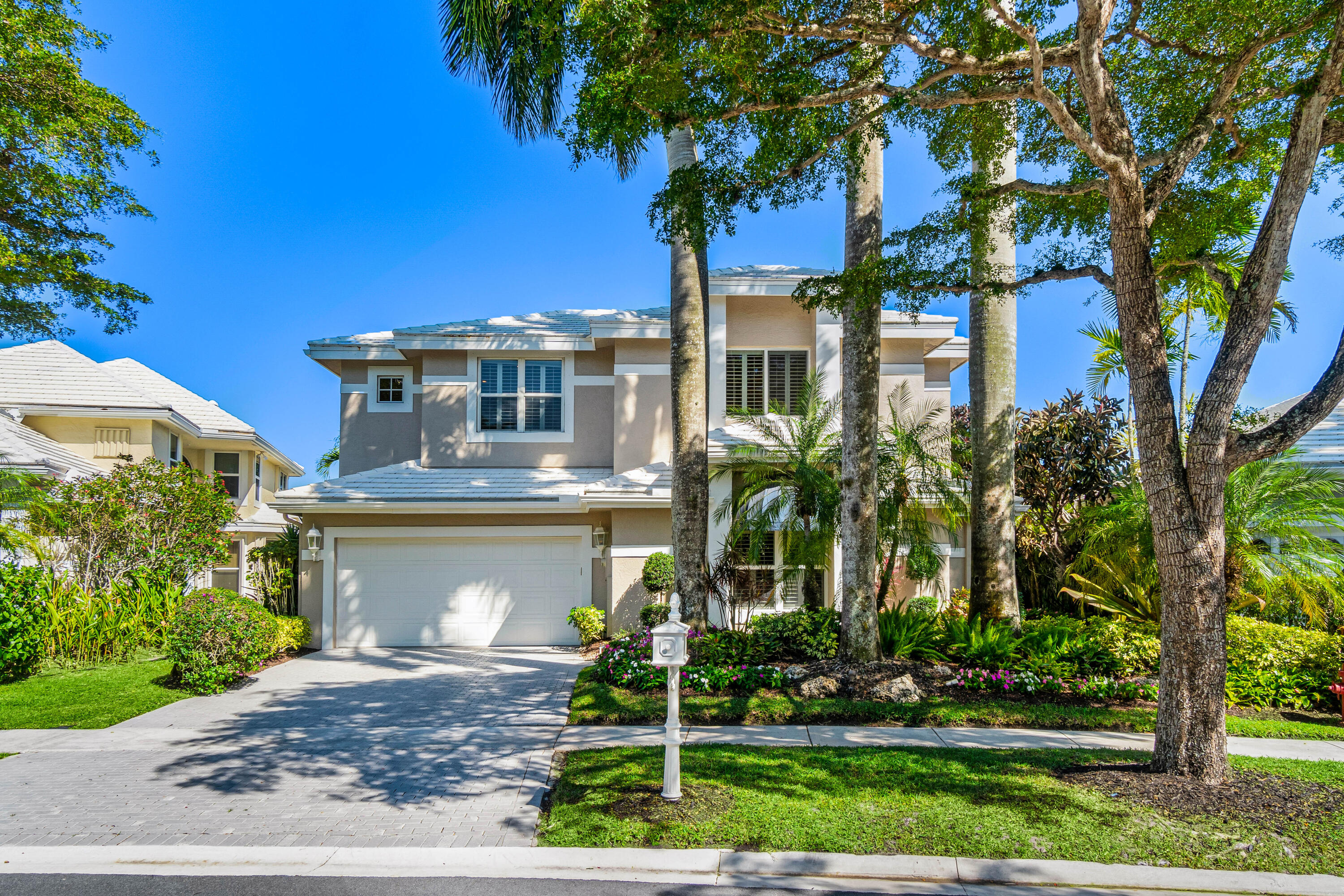 17168 Huntington Park Way