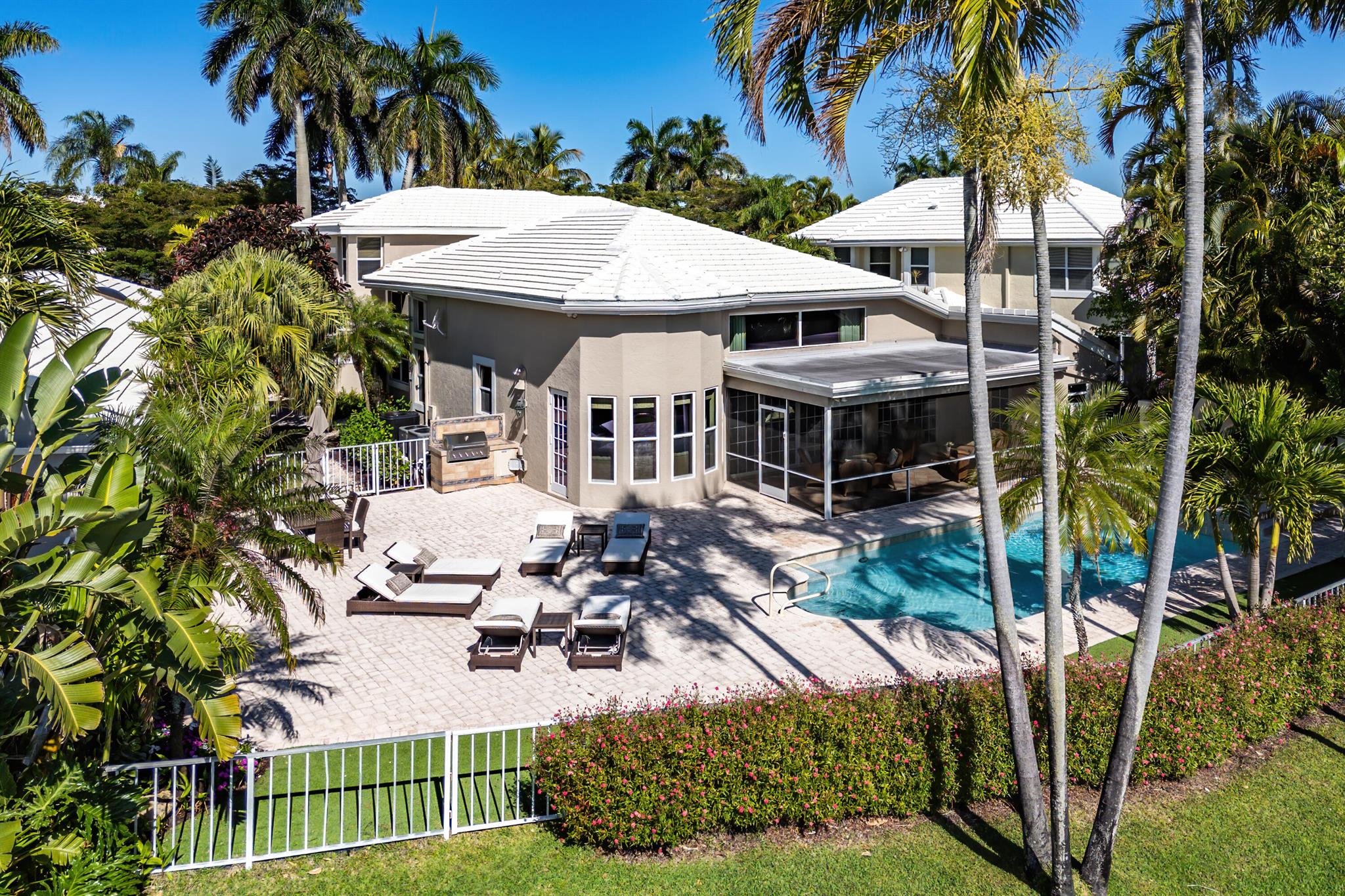 17168 Huntington Park Way