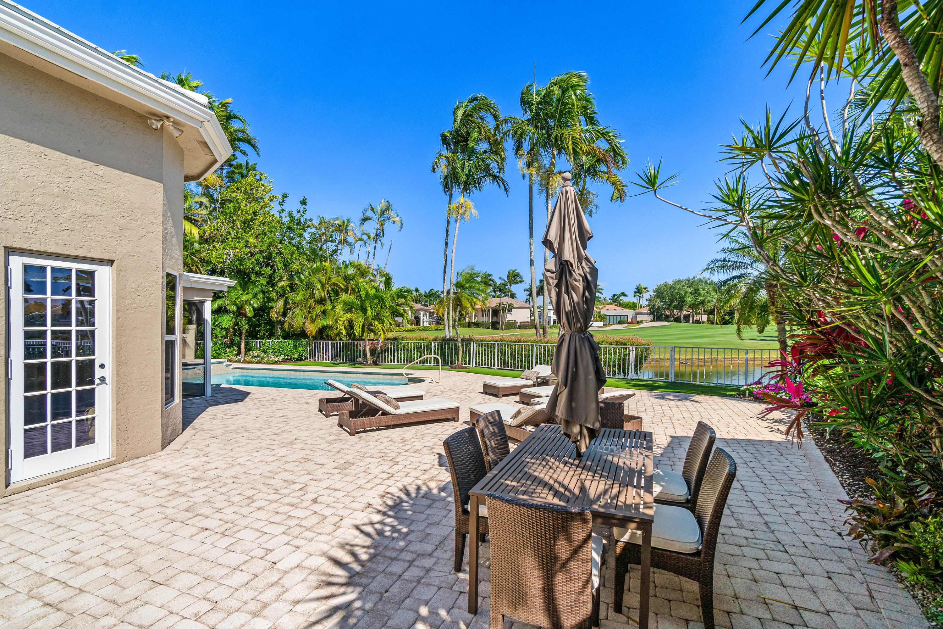 17168 Huntington Park Way