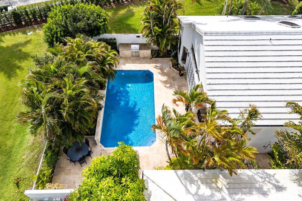 16890 Colchester Court