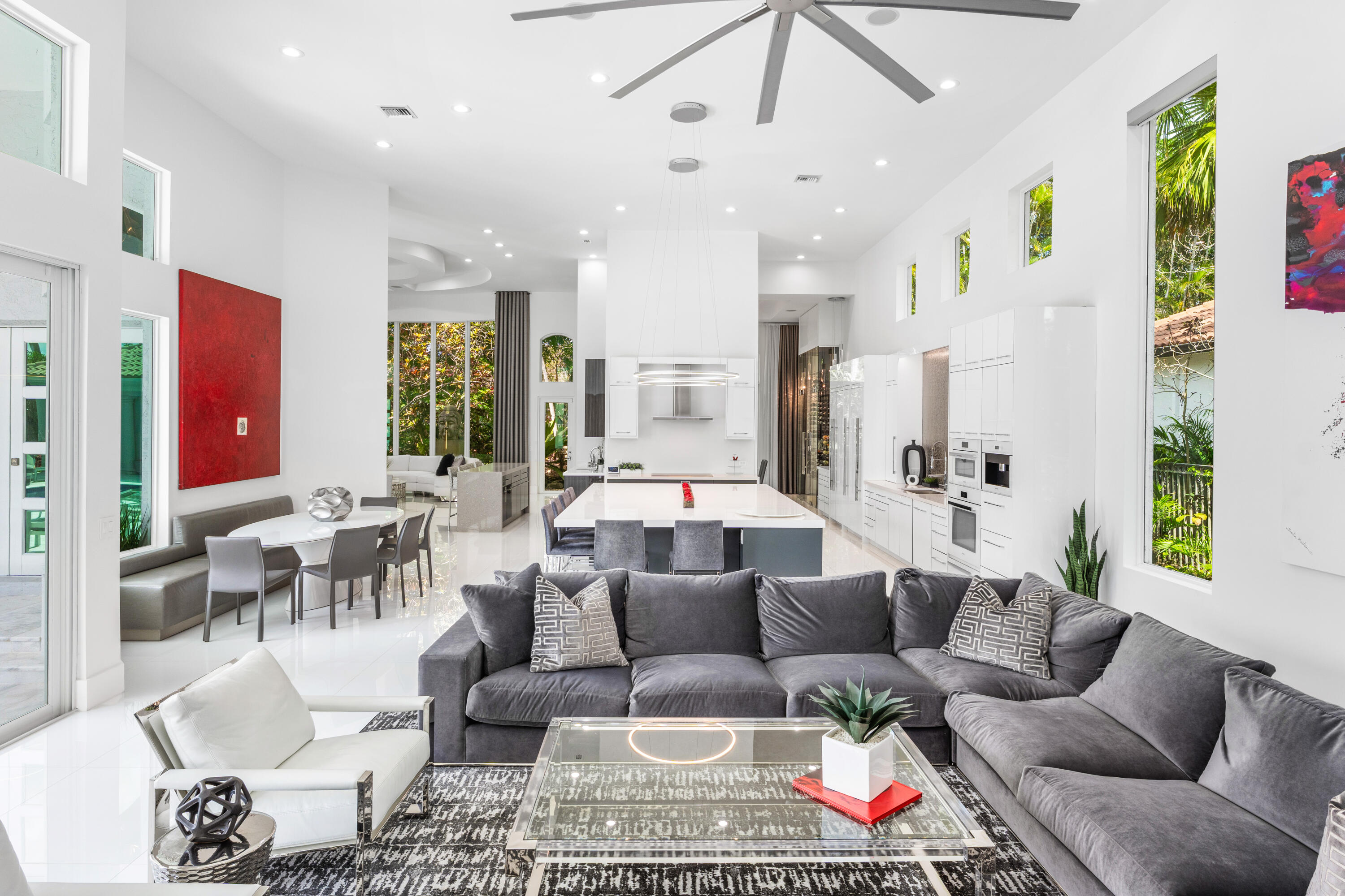 5784 Vintage Oaks Circle