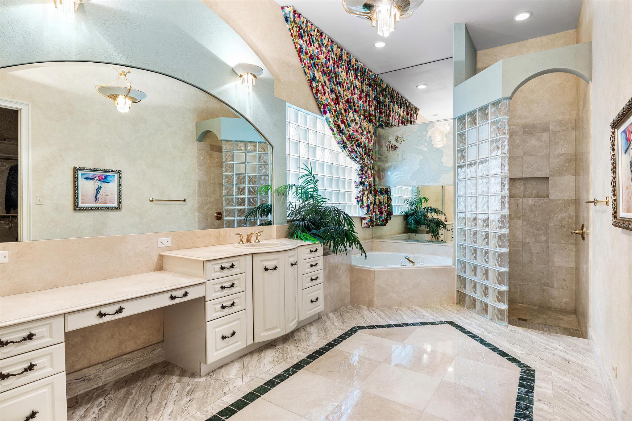 16330 Vintage Oaks Lane