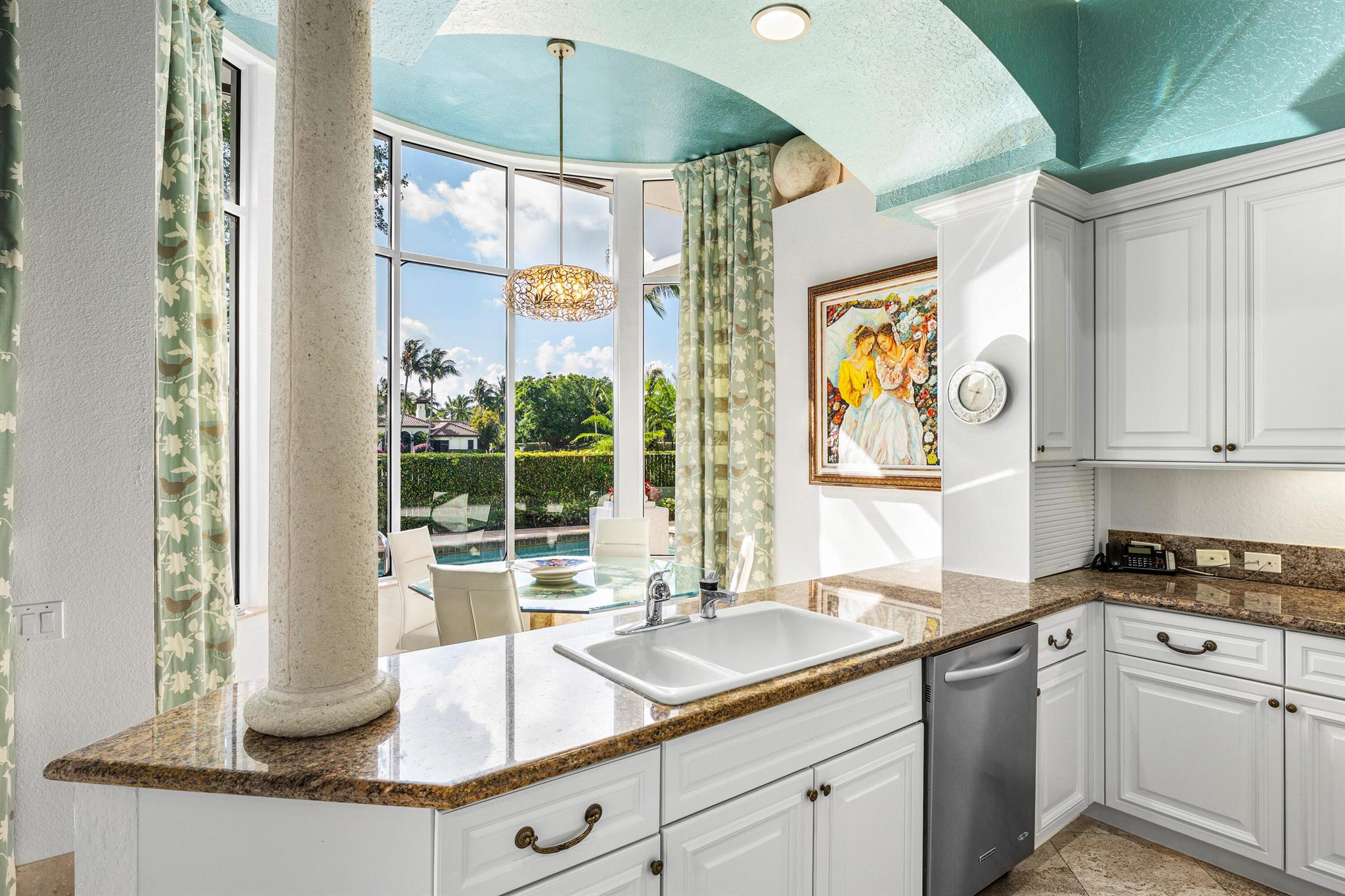 16330 Vintage Oaks Lane