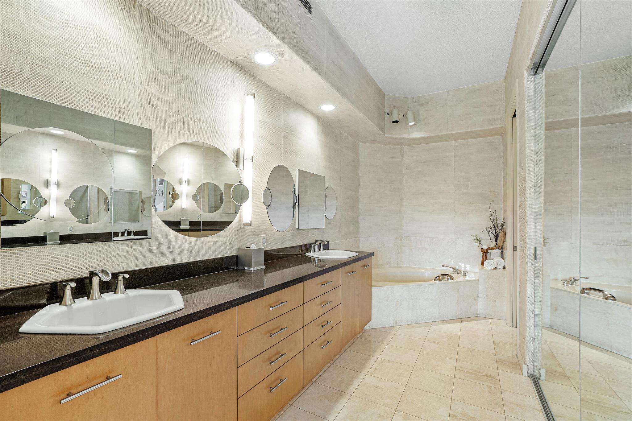 17652 Ashbourne D Way D