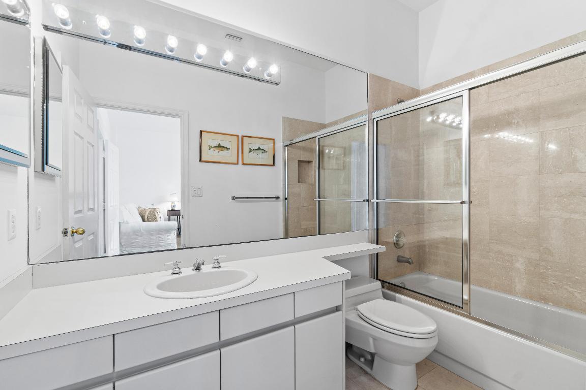 5142 Lake Catalina B Drive B