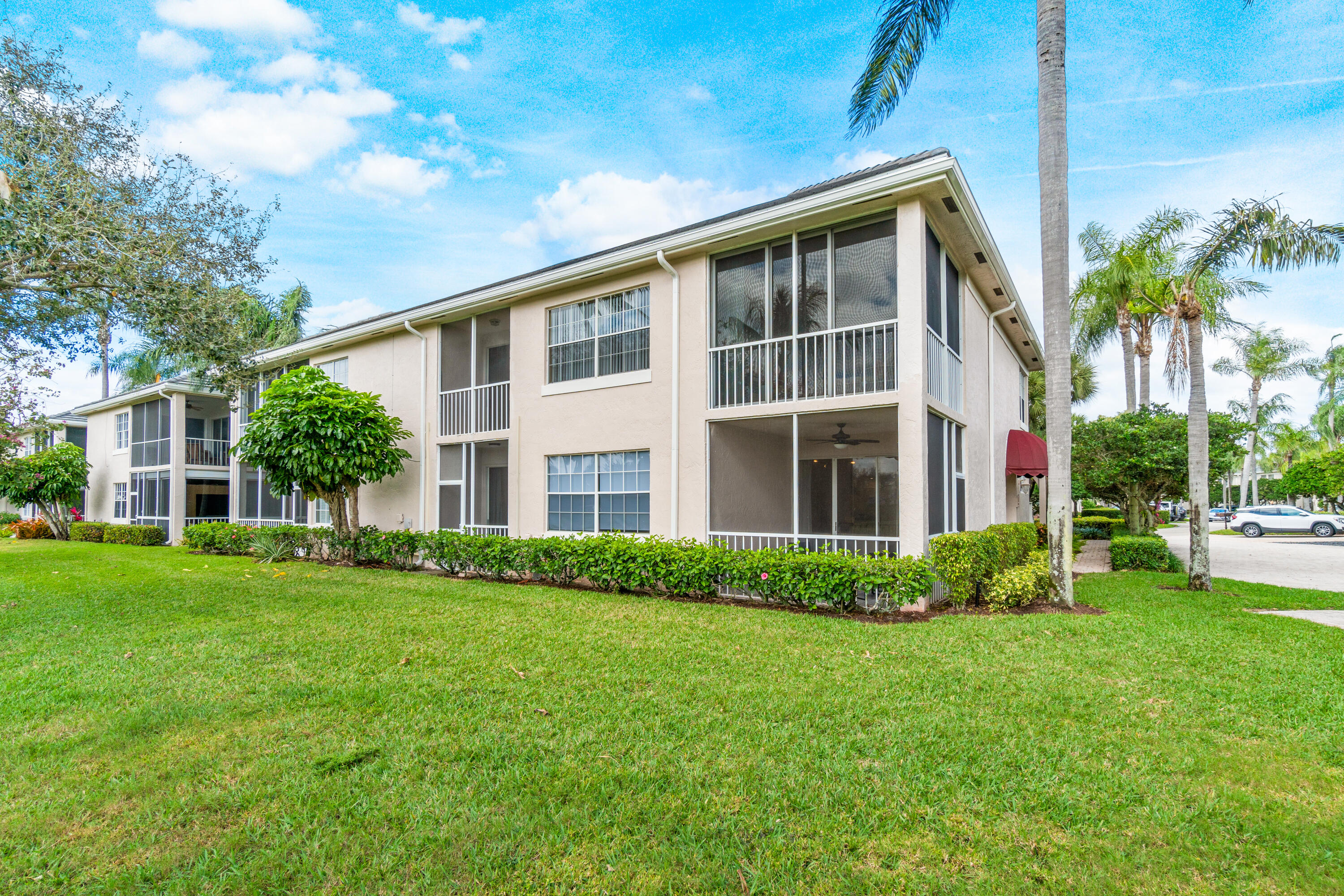 5136 Lake Catalina A Drive A