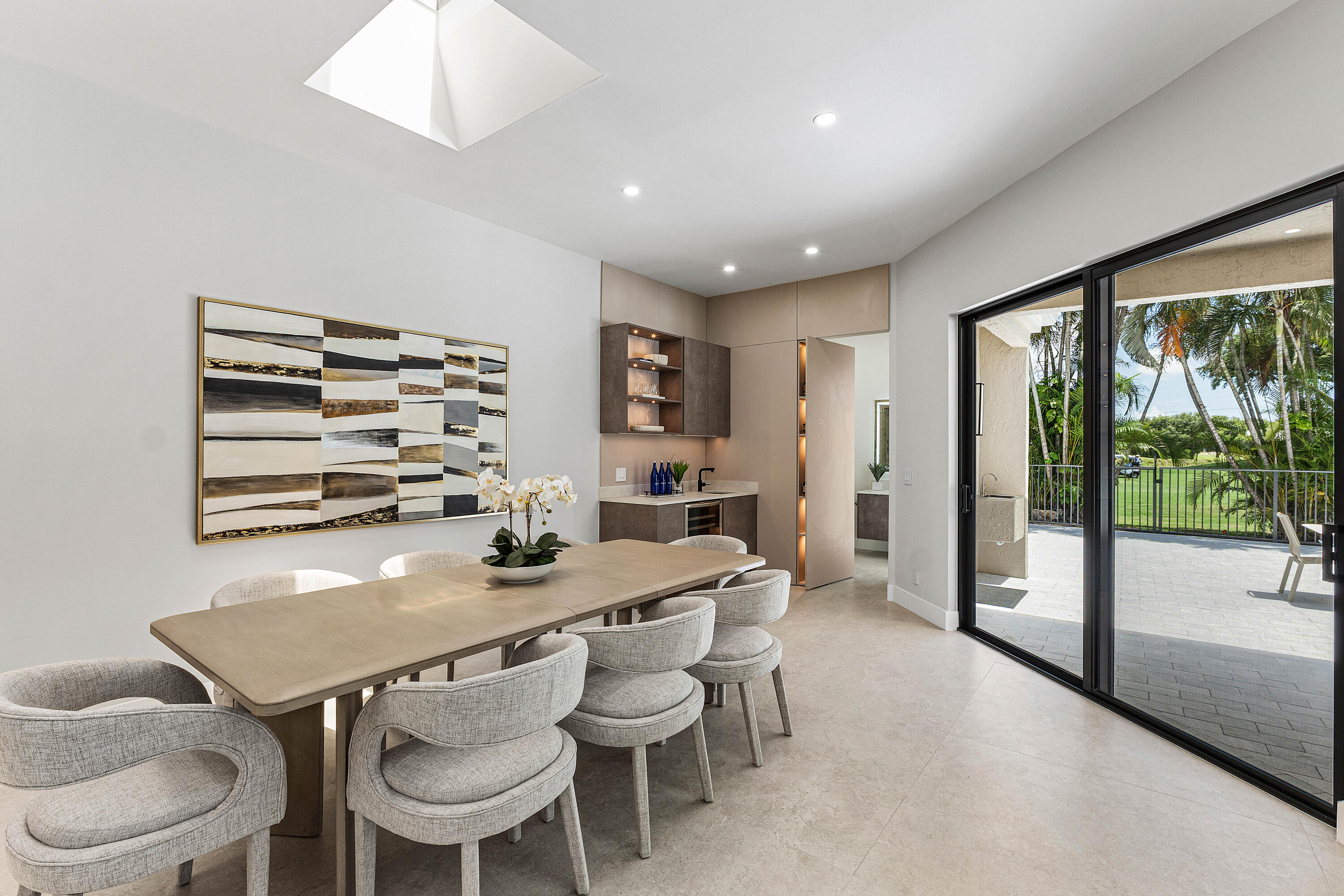 5323 Ascot Bend