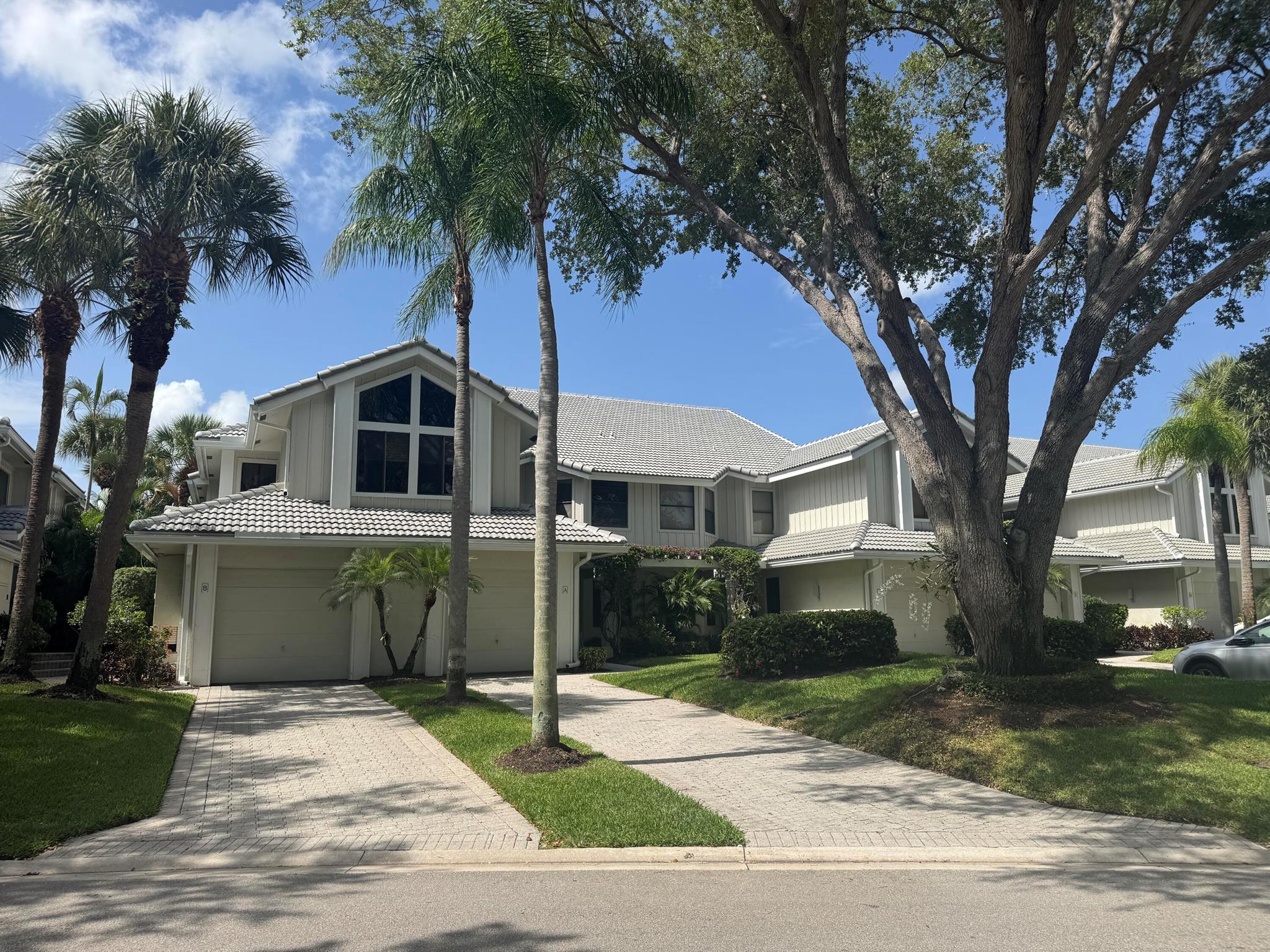 17557 Ashbourne B Way B
