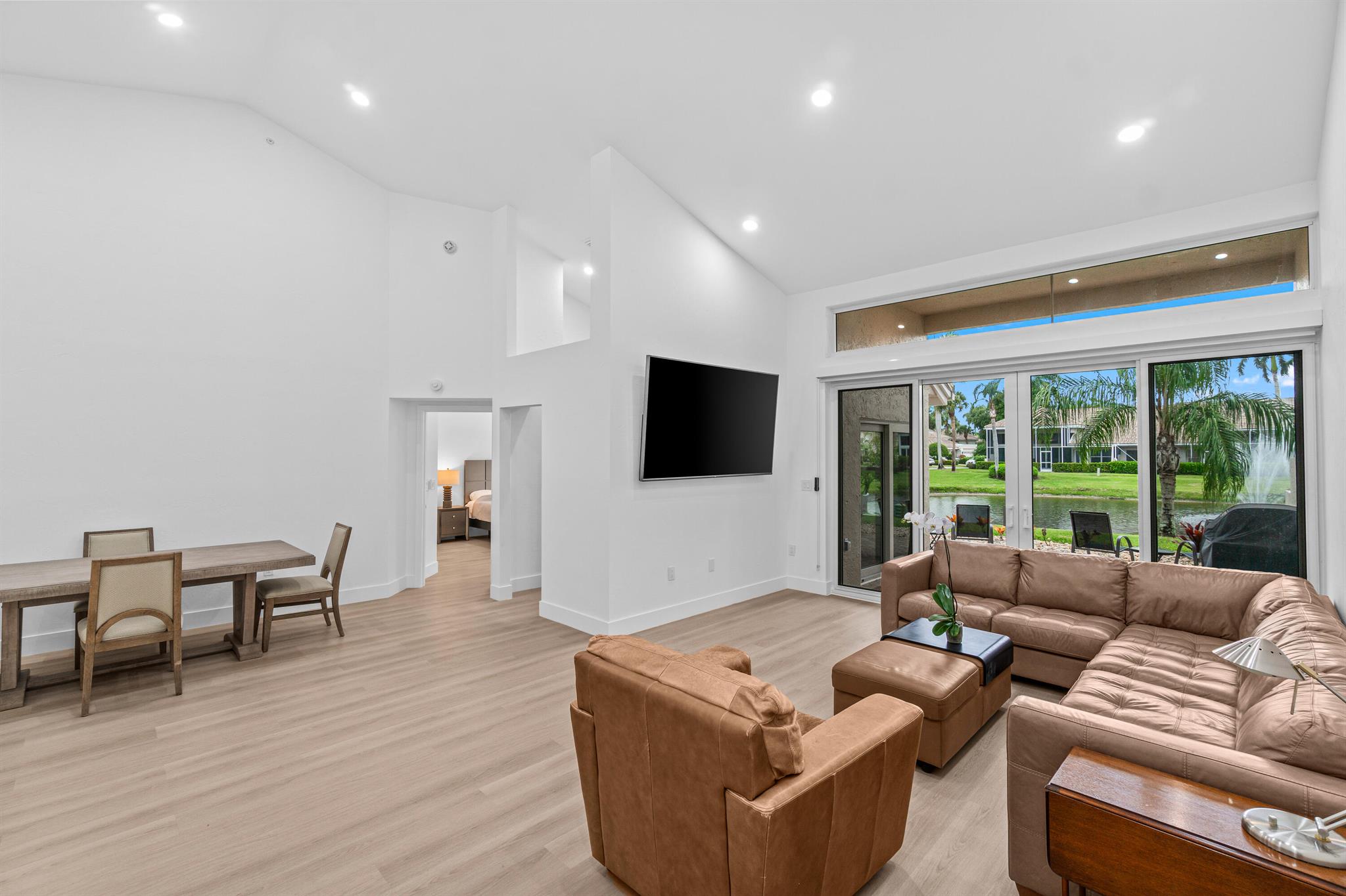 5097 Windsor Parke Drive